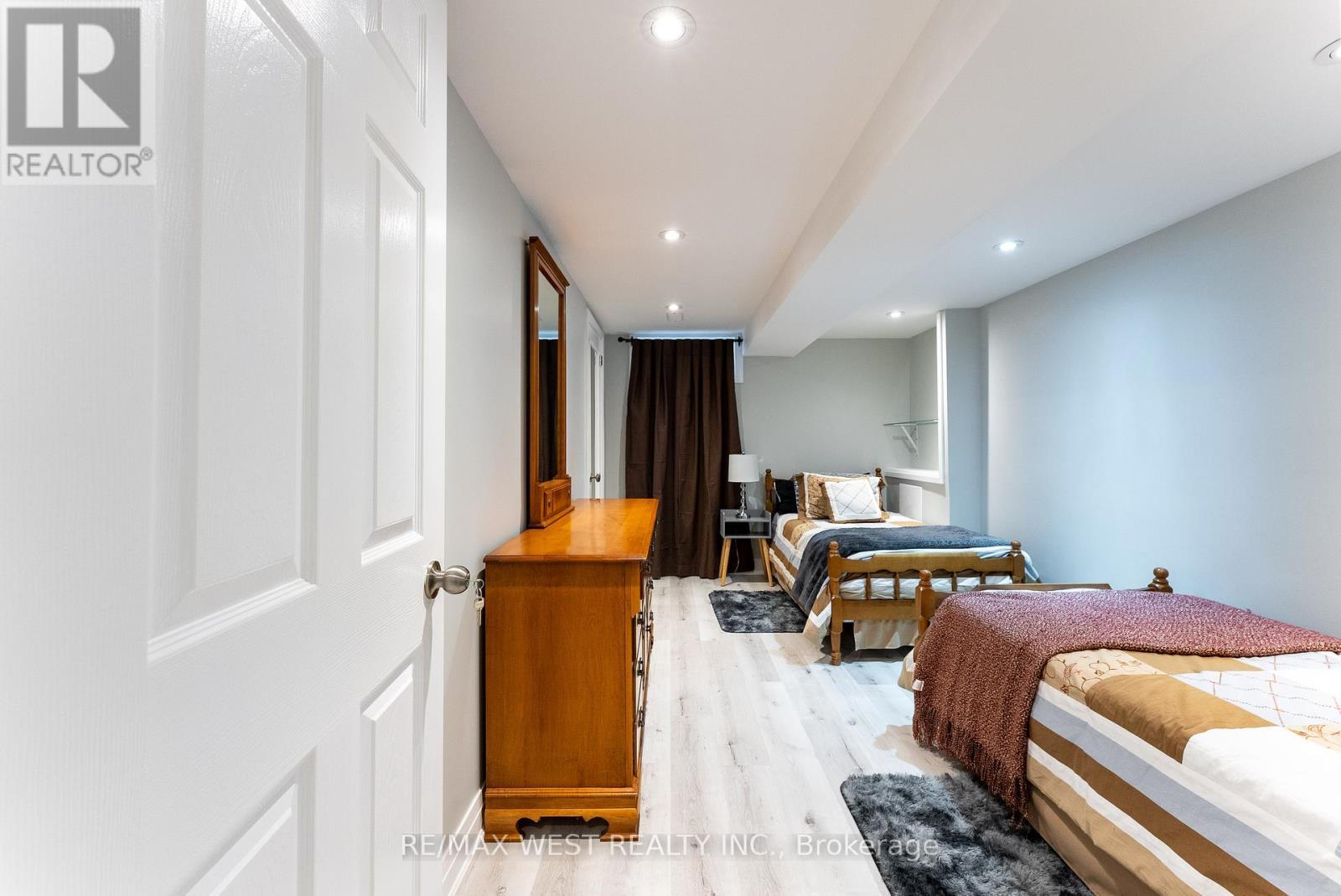 368 Fountain Street S, Cambridge, ON - Indoor