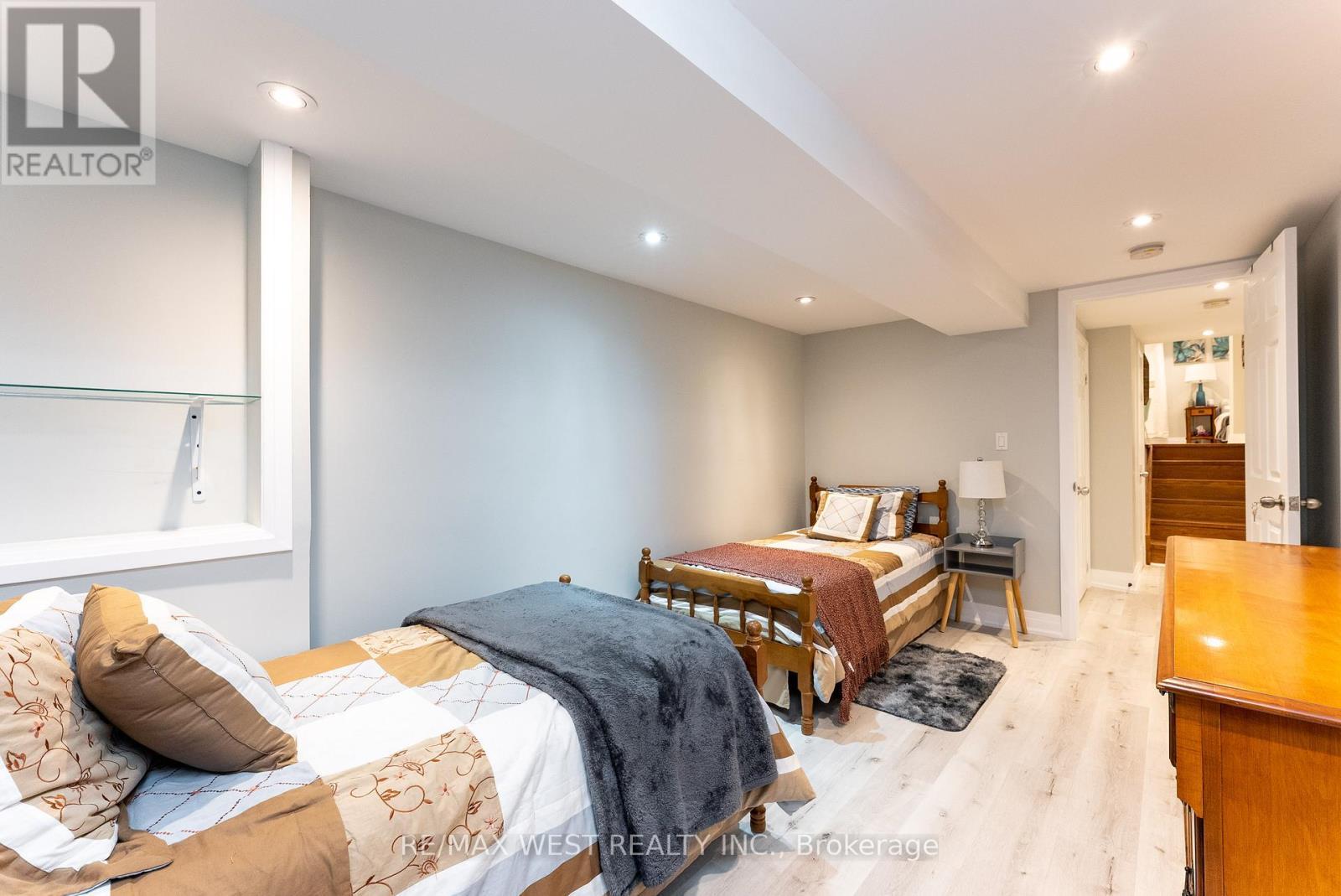 368 Fountain Street S, Cambridge, ON - Indoor