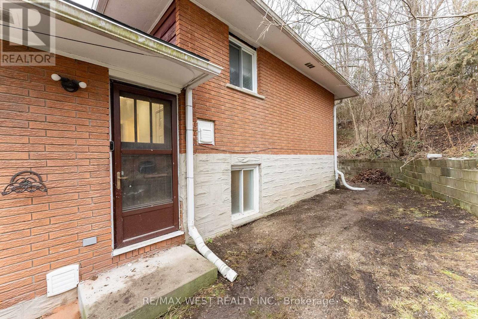 368 Fountain Street S, Cambridge, ON - Outdoor With Exterior