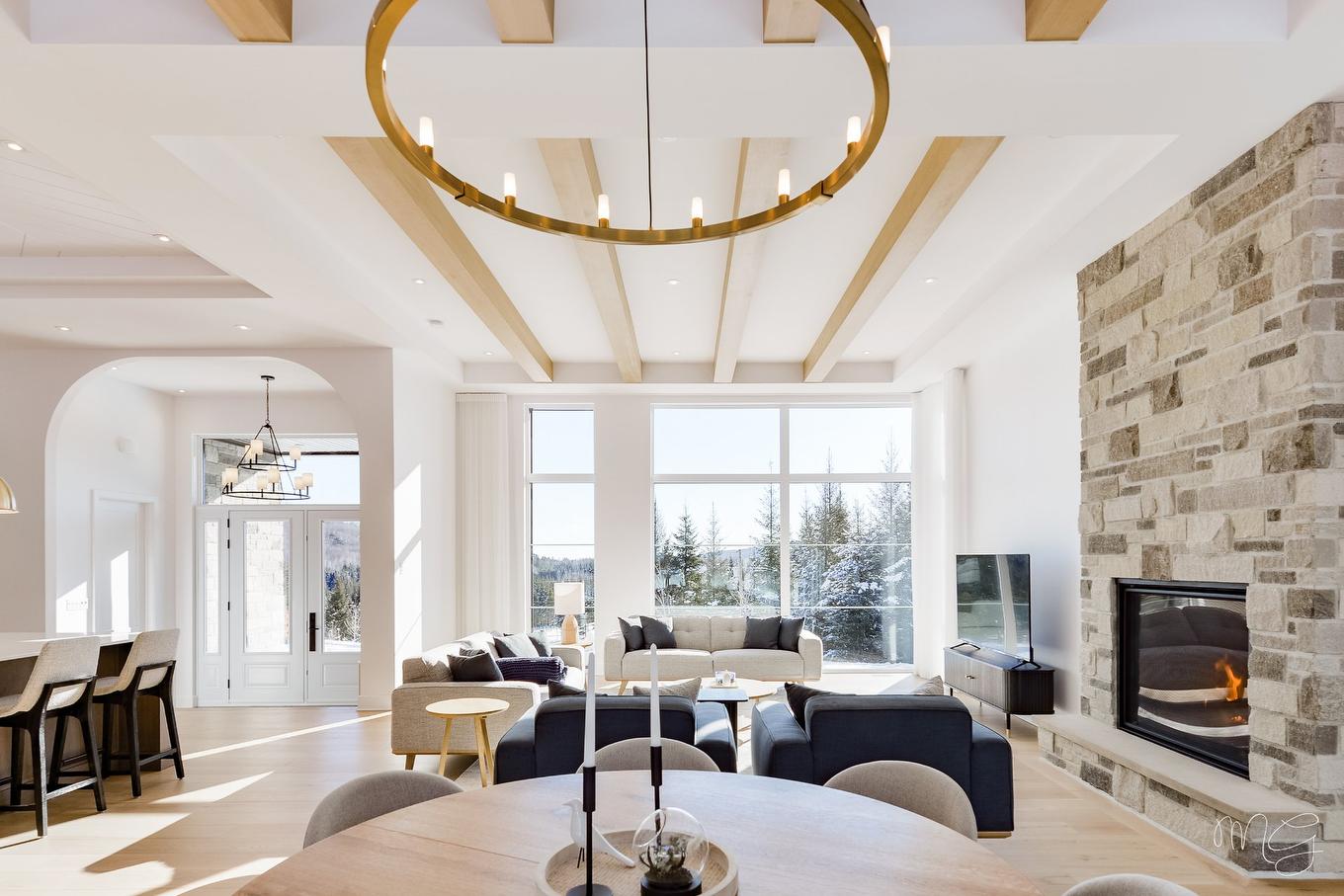 En construction - 1604 Ch. Des Achillées, Piedmont, QC - Indoor Photo Showing Other Room With Fireplace