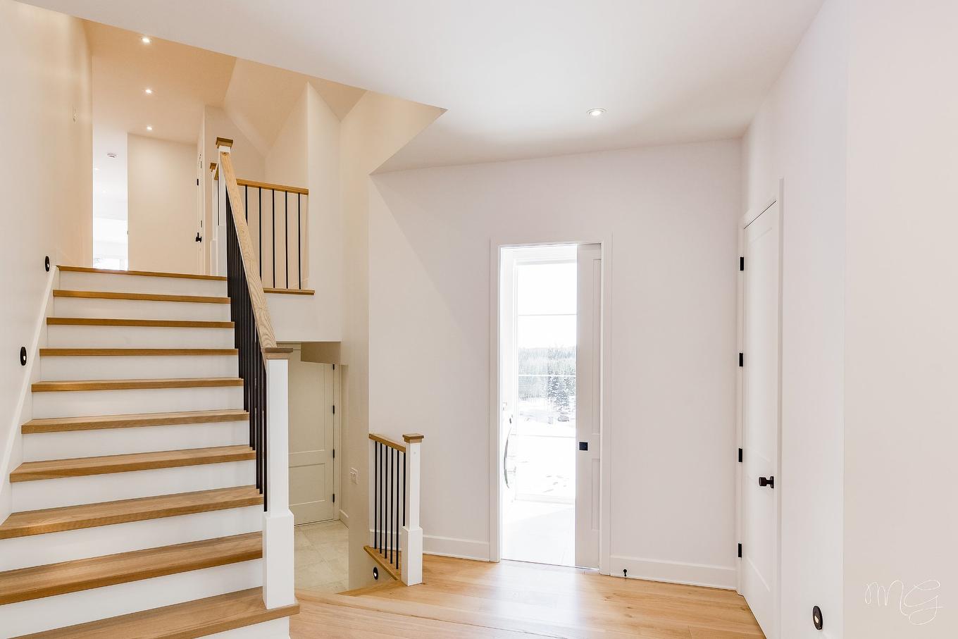 En construction - 1604 Ch. Des Achillées, Piedmont, QC - Indoor Photo Showing Other Room