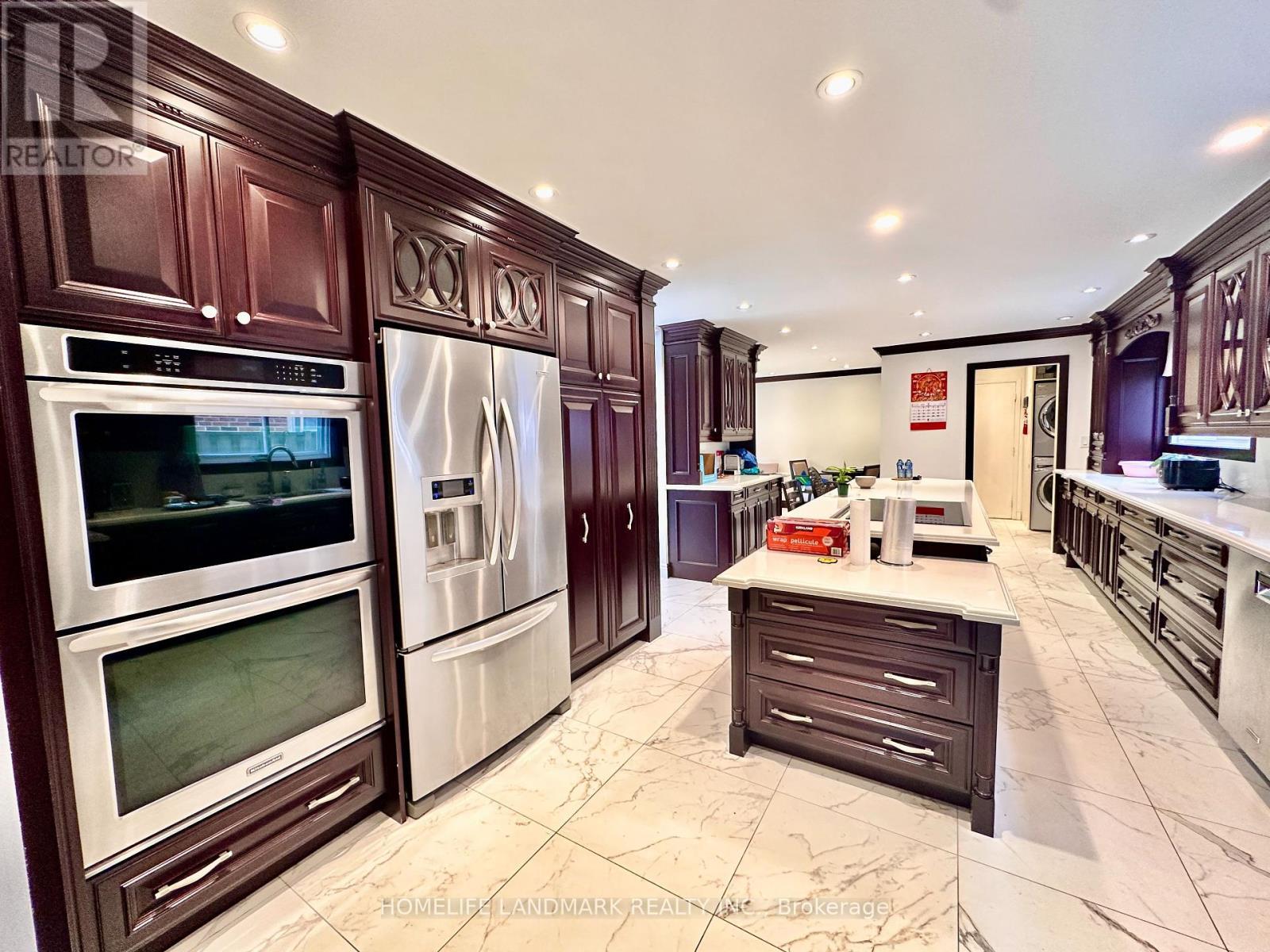 Room1 - 257 Fincham Avenue, Markham, ON - Indoor Photo Showing Kitchen