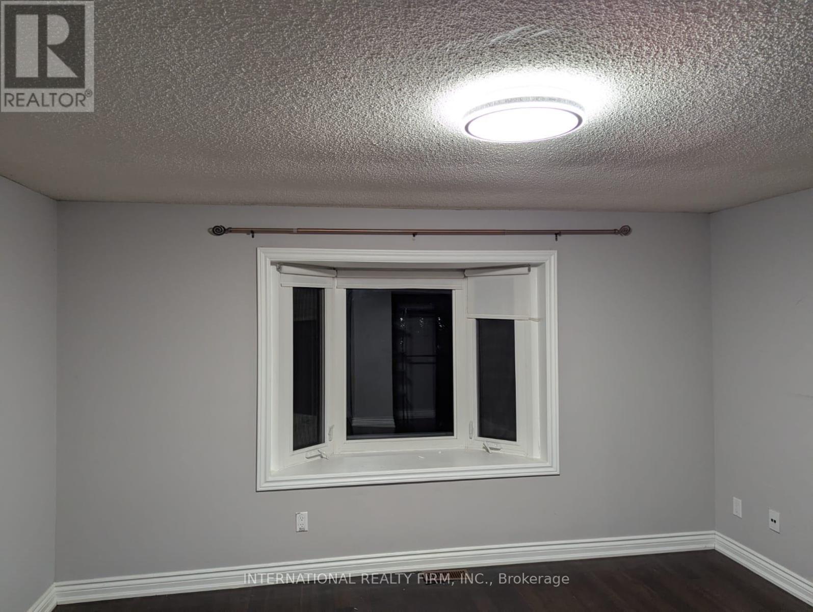 28 Hettersley Drive N, Ajax, ON - Indoor Photo Showing Other Room