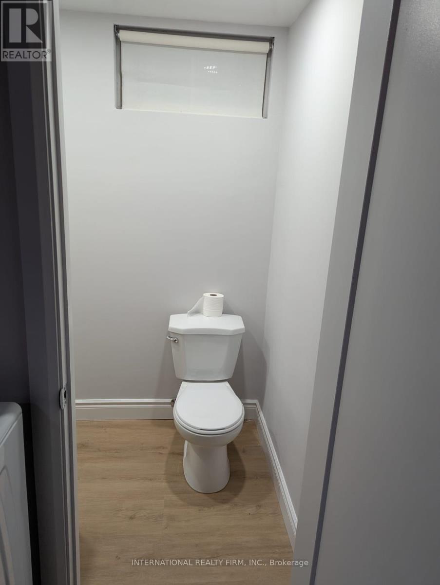 28 Hettersley Drive N, Ajax, ON - Indoor Photo Showing Bathroom