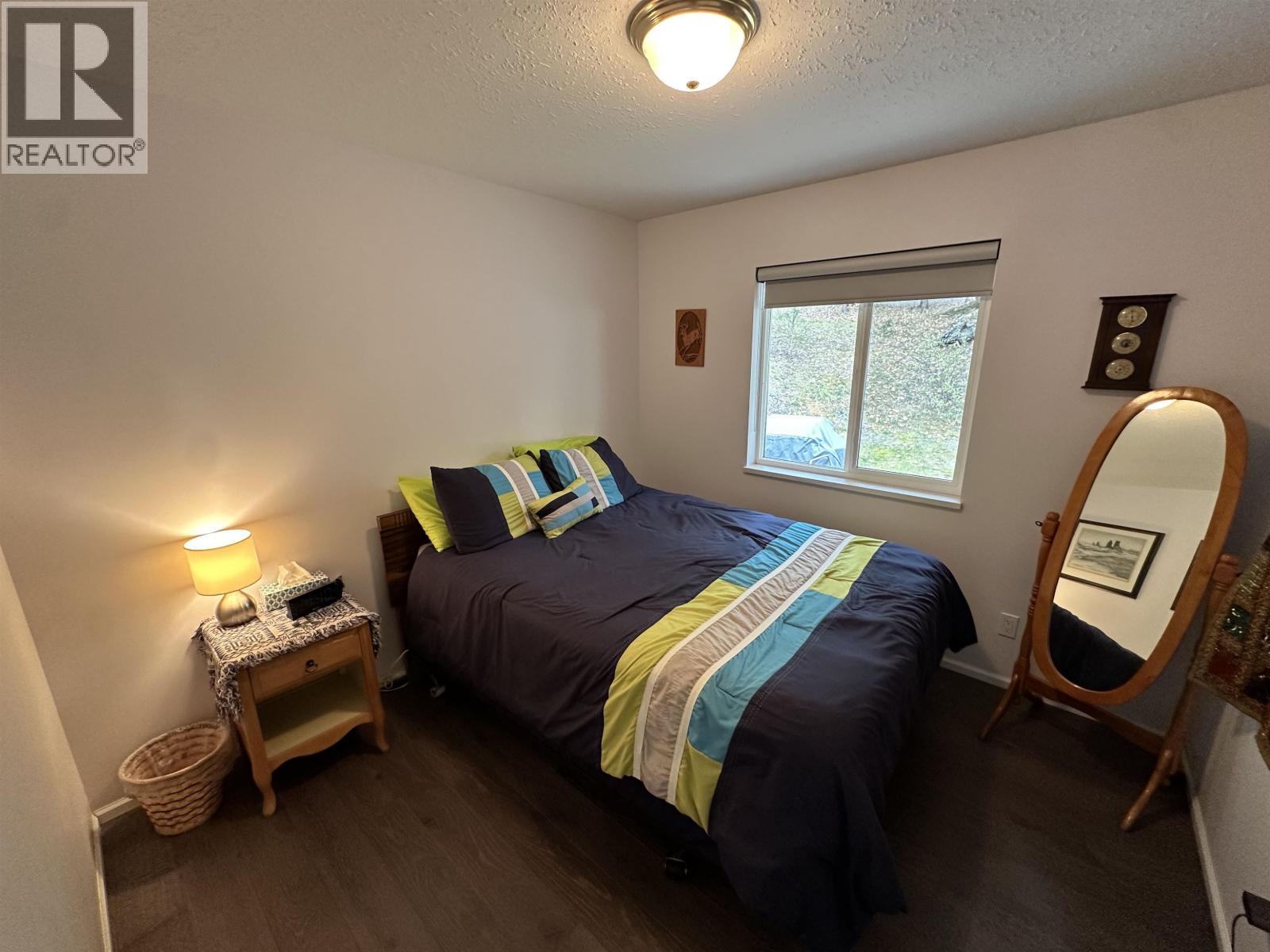 5236 Kallum Drive, 108 Mile Ranch, BC - Indoor Photo Showing Bedroom
