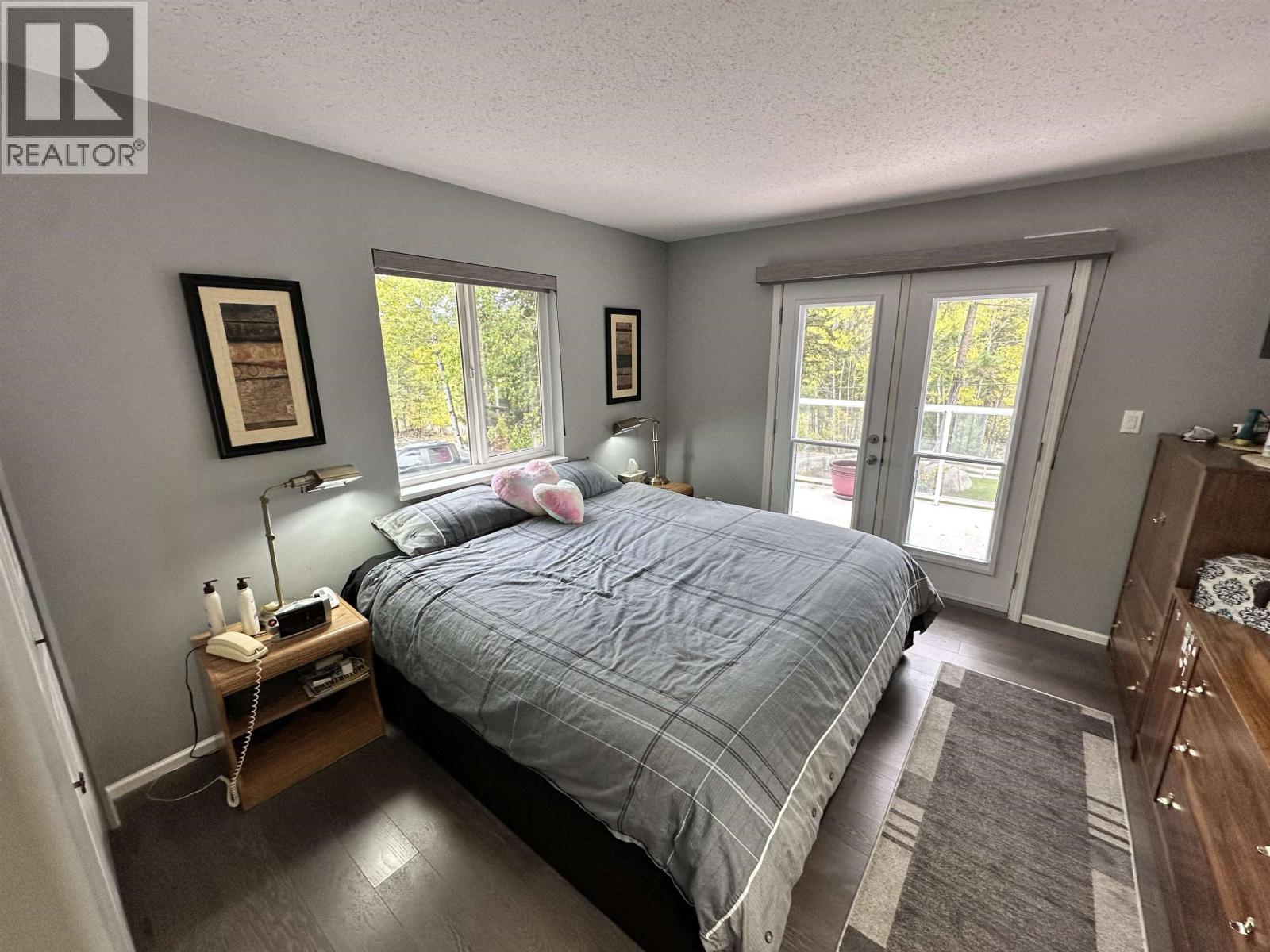 5236 Kallum Drive, 108 Mile Ranch, BC - Indoor Photo Showing Bedroom