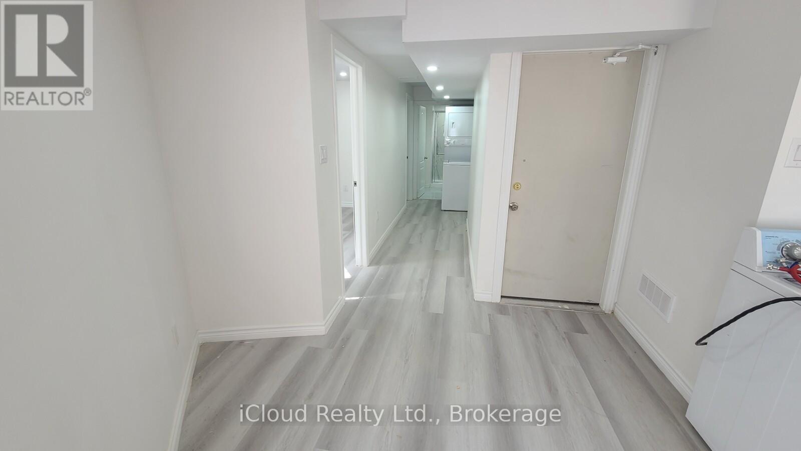 17 Joseph Street, Brampton, ON - Indoor Photo Showing Other Room