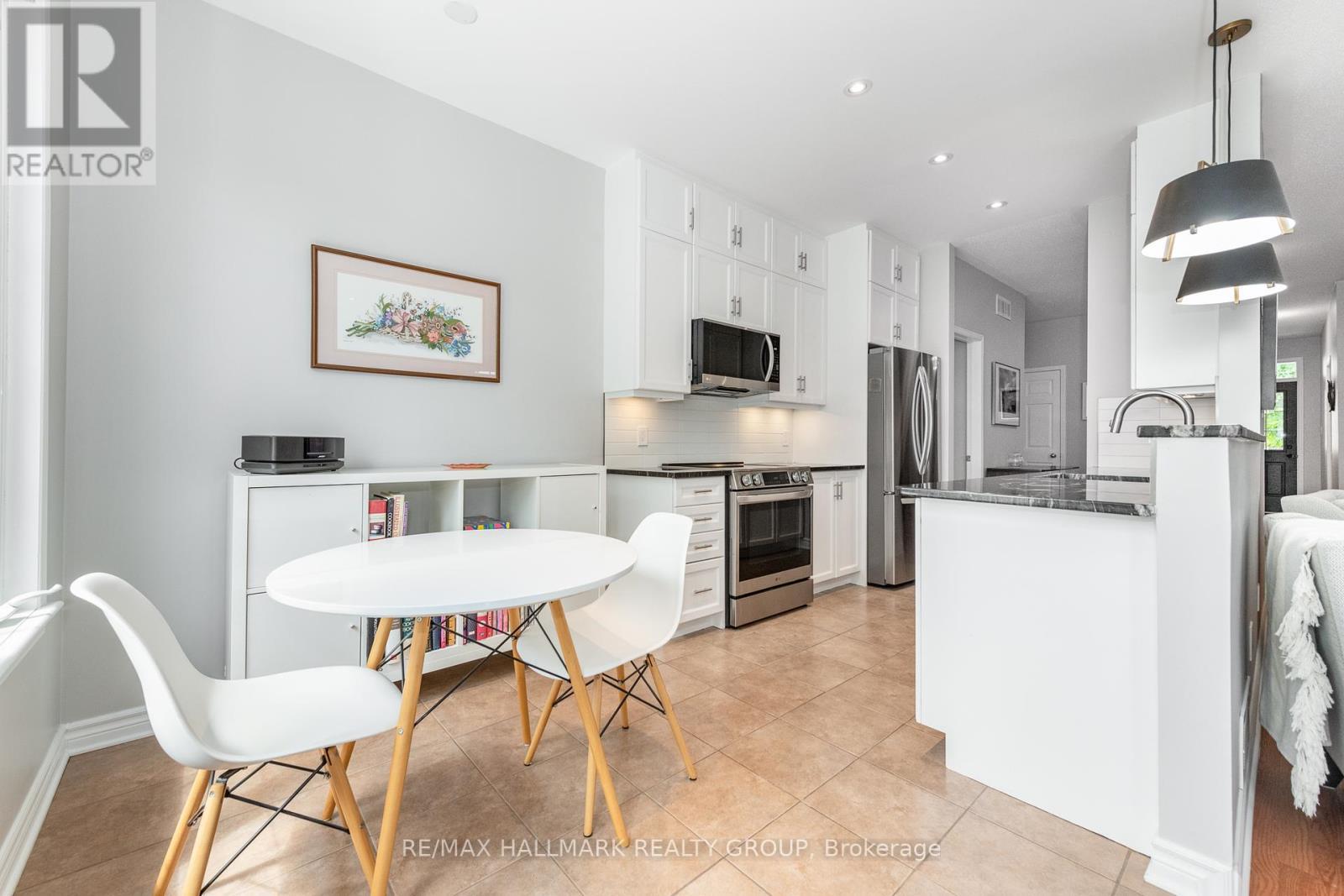 102 Kelso Private, Ottawa, ON - Indoor