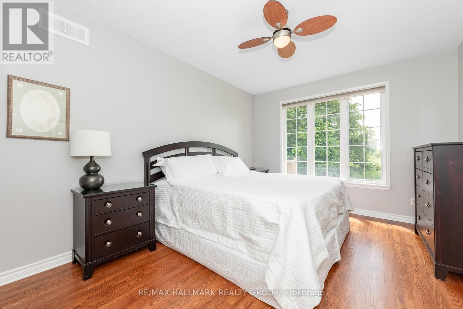 102 Kelso Private, Ottawa, ON - Indoor Photo Showing Bedroom