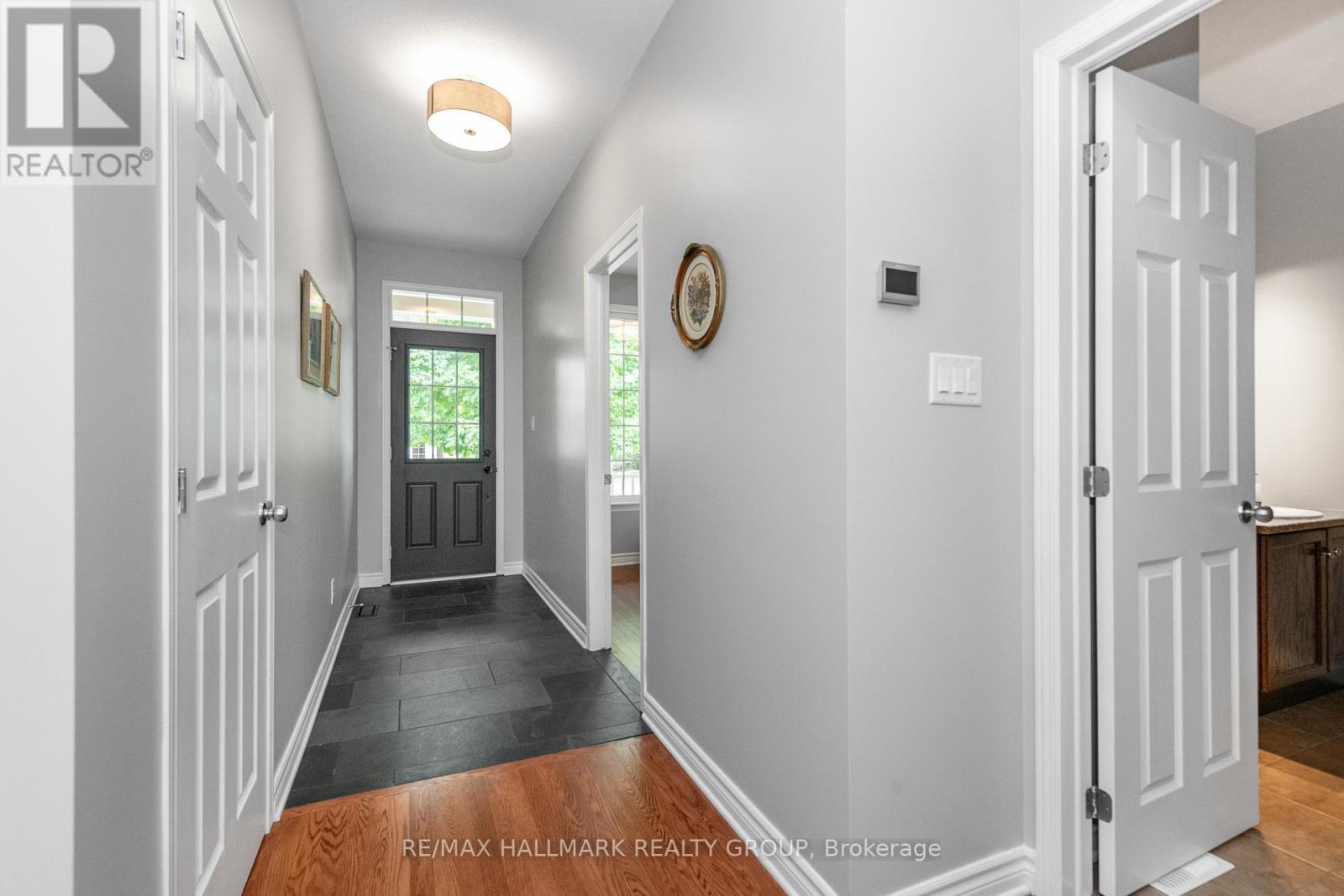 102 Kelso Private, Ottawa, ON - Indoor Photo Showing Other Room