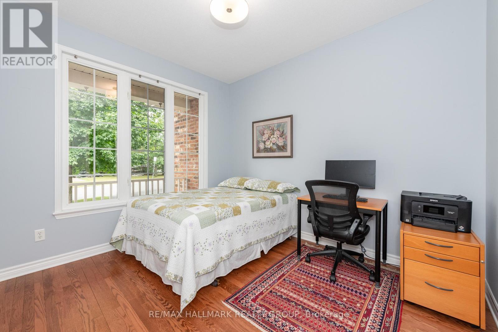 2nd bedroom, or use this space as a home office - 102 Kelso Private, Ottawa, ON - Indoor Photo Showing Bedroom