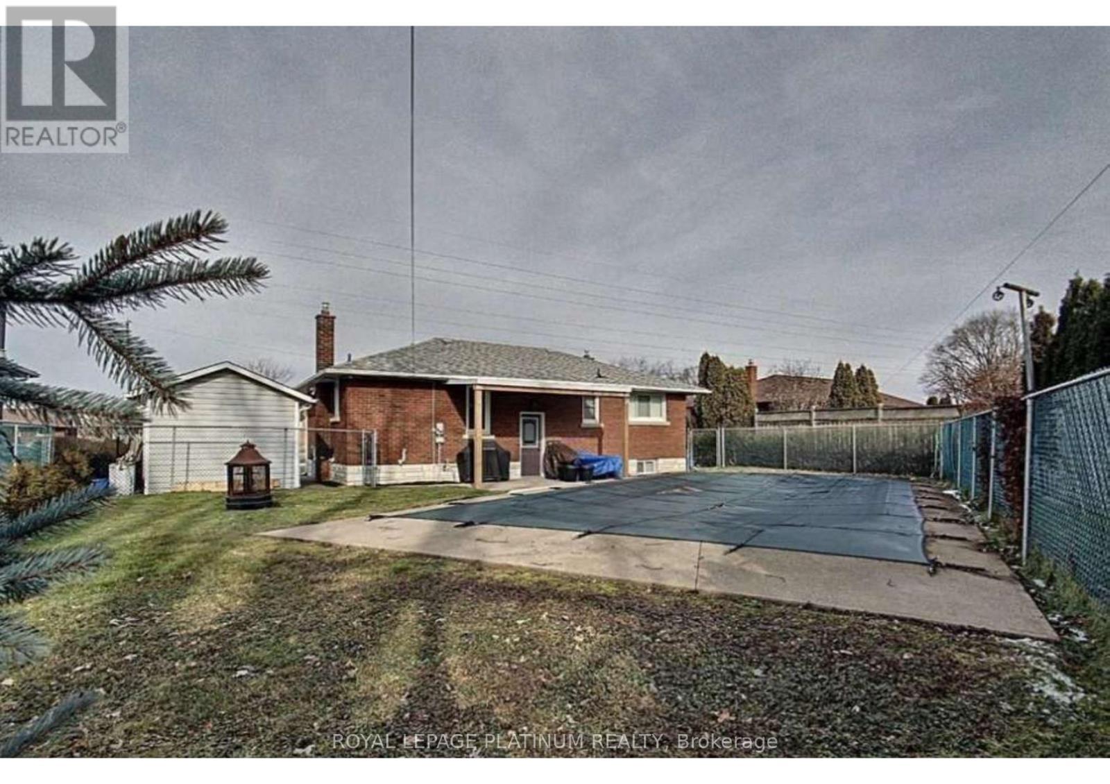 134 Glen Morris Drive, St. Catharines, ON - Outdoor With Deck Patio Veranda