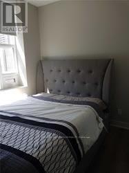 303 - 150 Main Street W, Hamilton, ON - Indoor