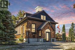 244337 5 SIDE ROAD Amaranth, ON L9W 0W3