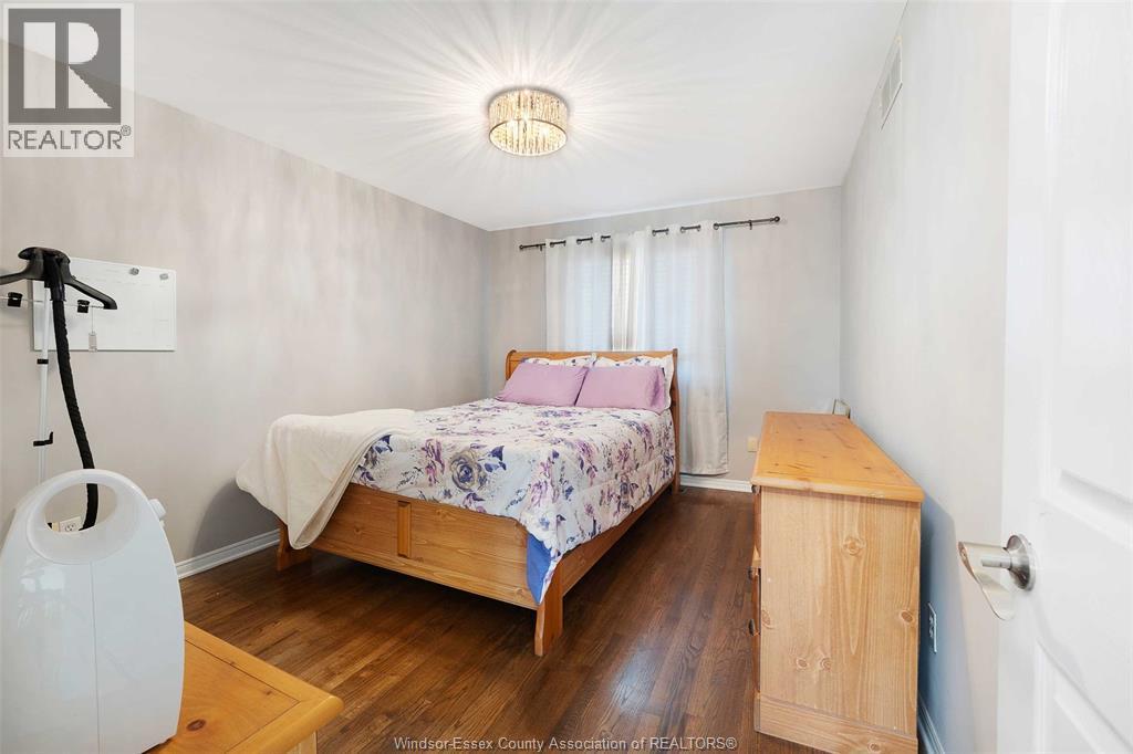 2092 Lesperance, Tecumseh, ON - Indoor Photo Showing Bedroom