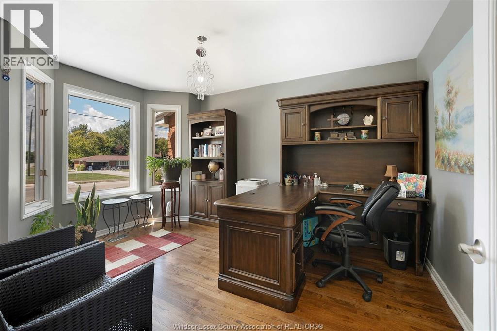 2092 Lesperance, Tecumseh, ON - Indoor Photo Showing Other Room