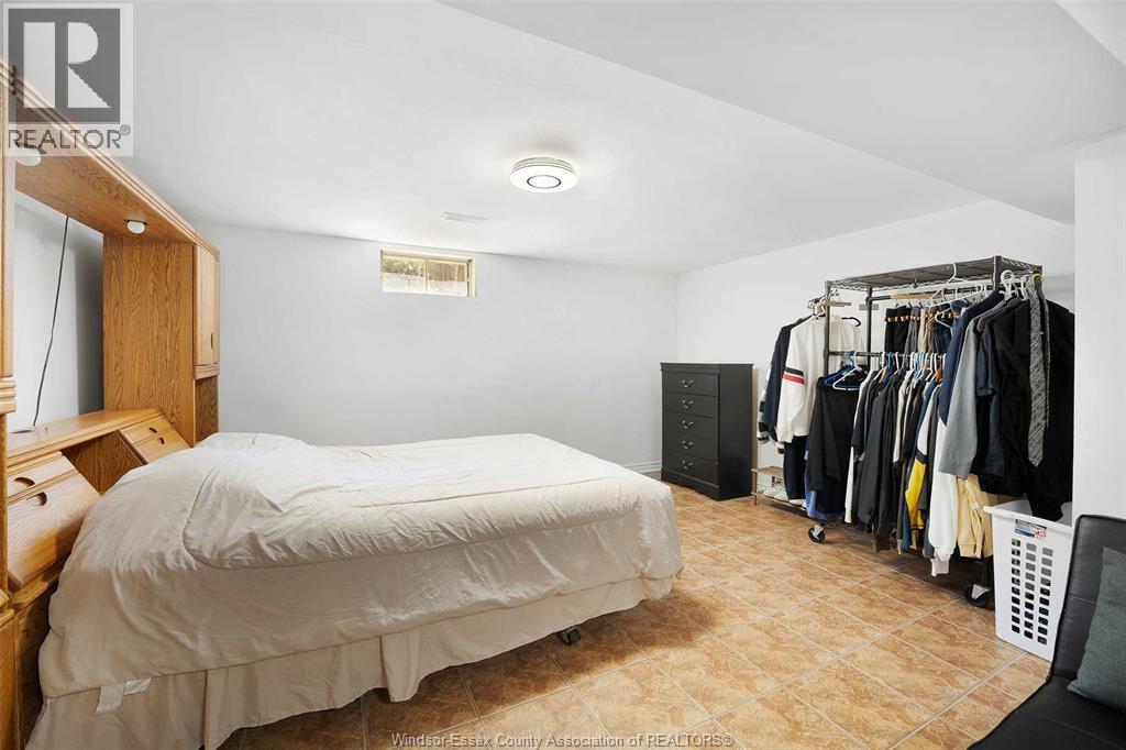 2092 Lesperance, Tecumseh, ON - Indoor Photo Showing Bedroom