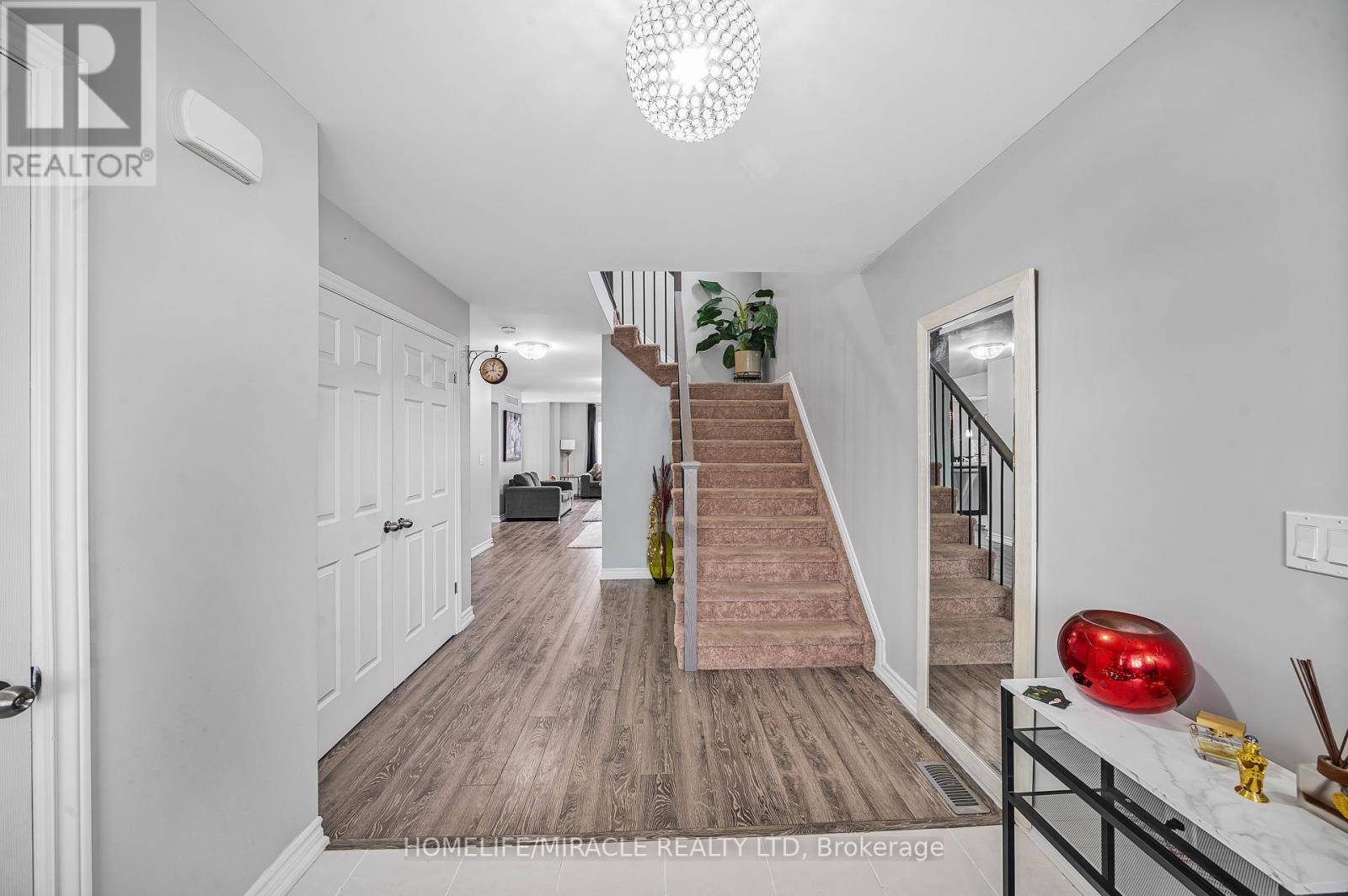 63 Brennan Crescent, Loyalist, ON - Indoor Photo Showing Other Room