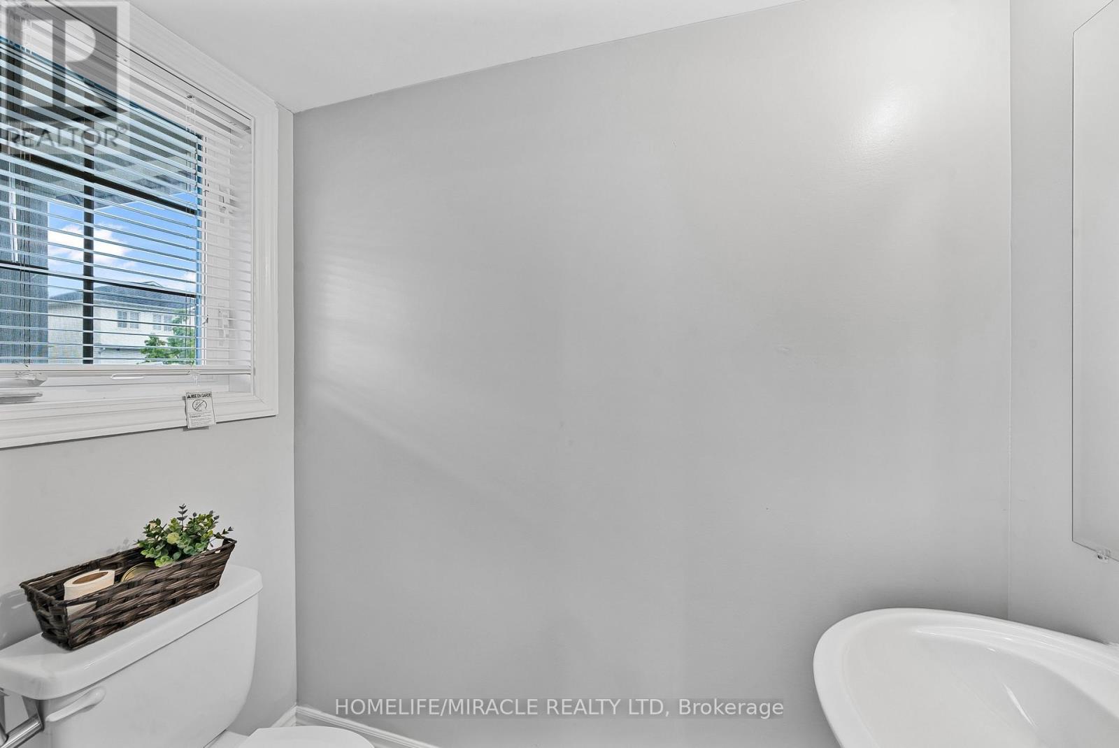 63 Brennan Crescent, Loyalist, ON - Indoor Photo Showing Bathroom