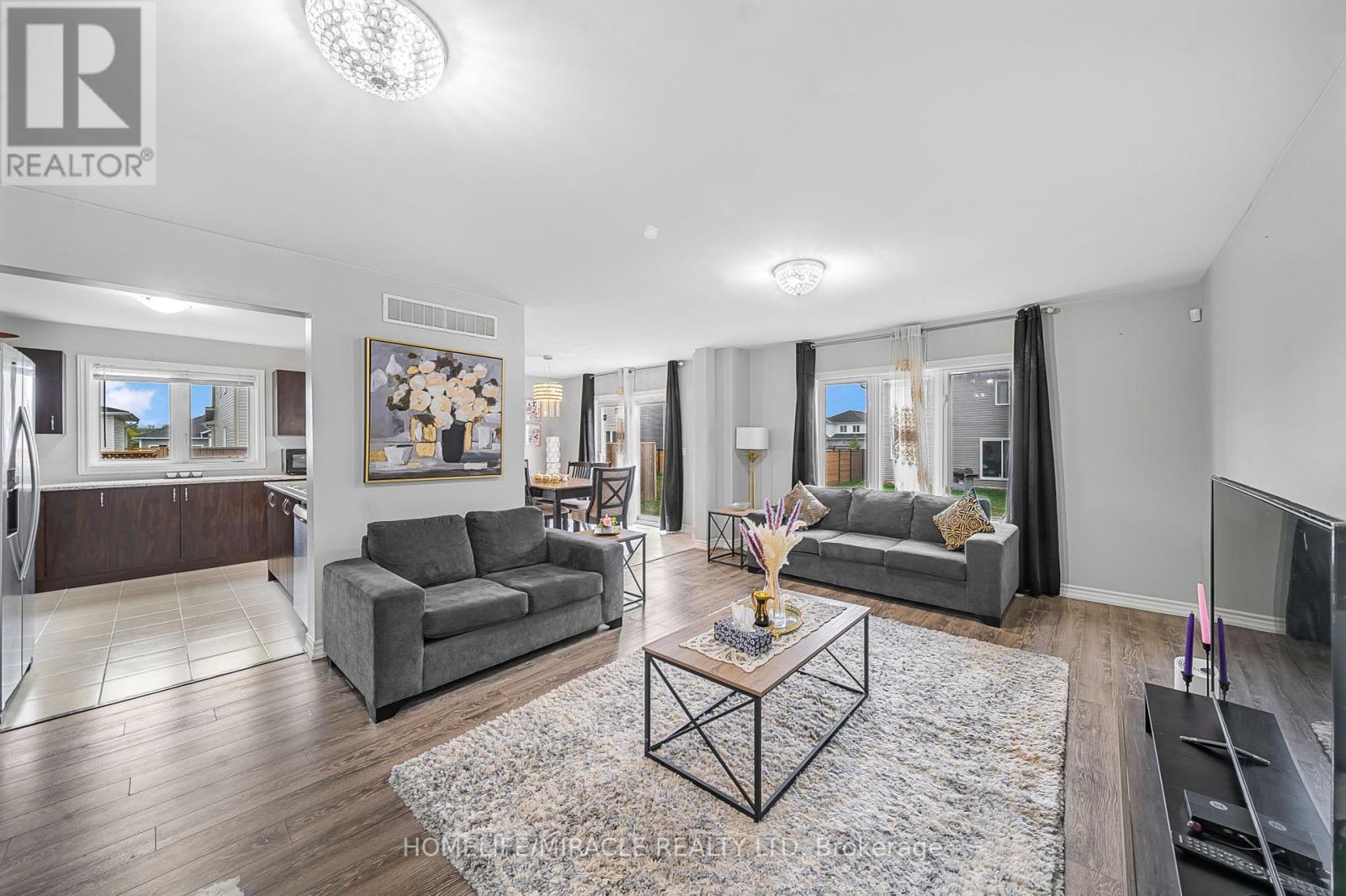 63 Brennan Crescent, Loyalist, ON - Indoor Photo Showing Living Room