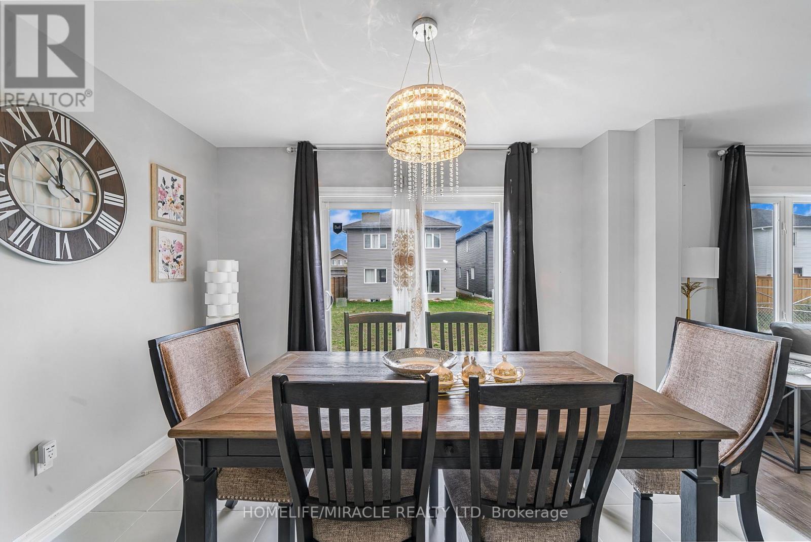 63 Brennan Crescent, Loyalist, ON - Indoor Photo Showing Dining Room