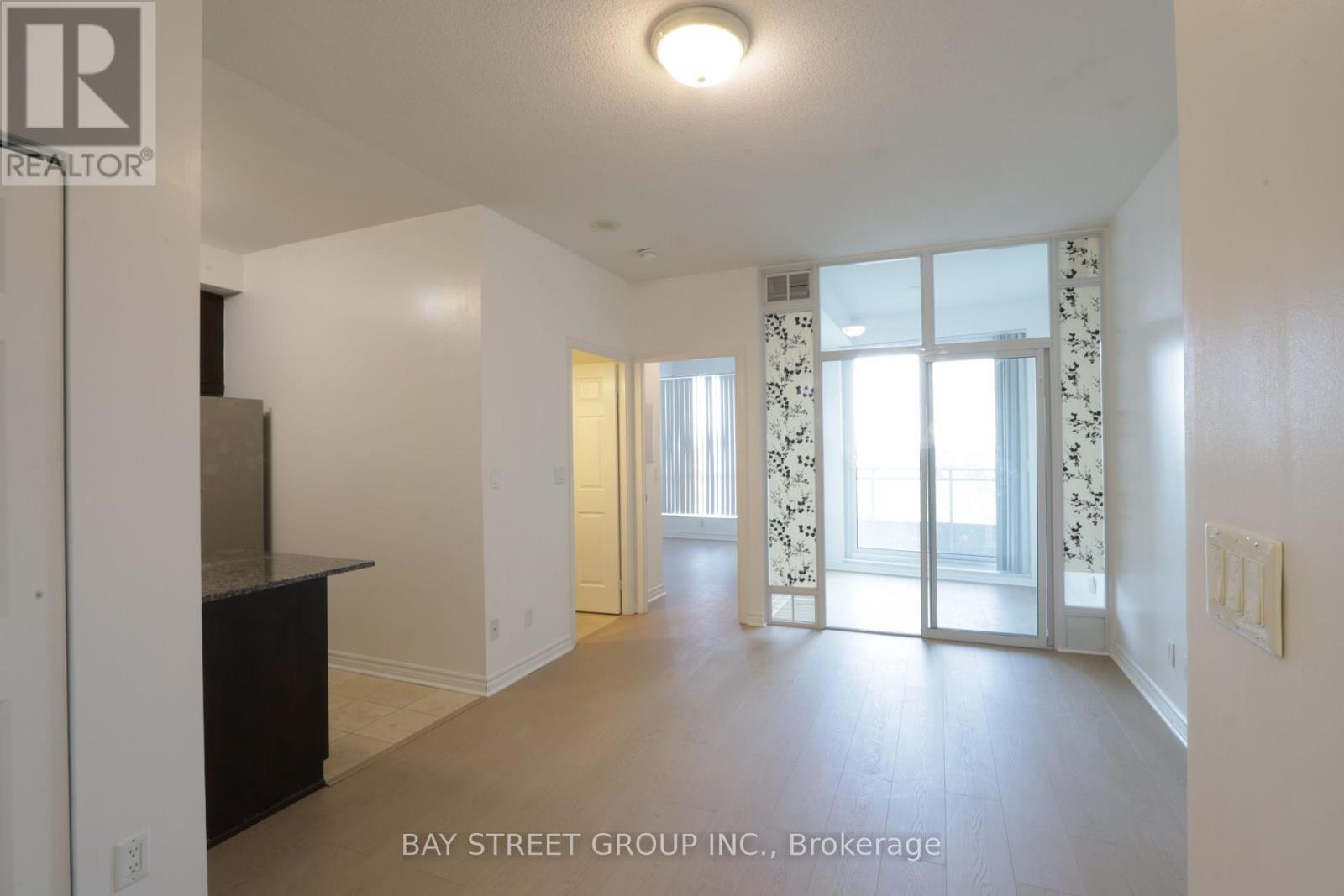 1101 - 18 Holmes Avenue, Toronto, ON - Indoor Photo Showing Other Room