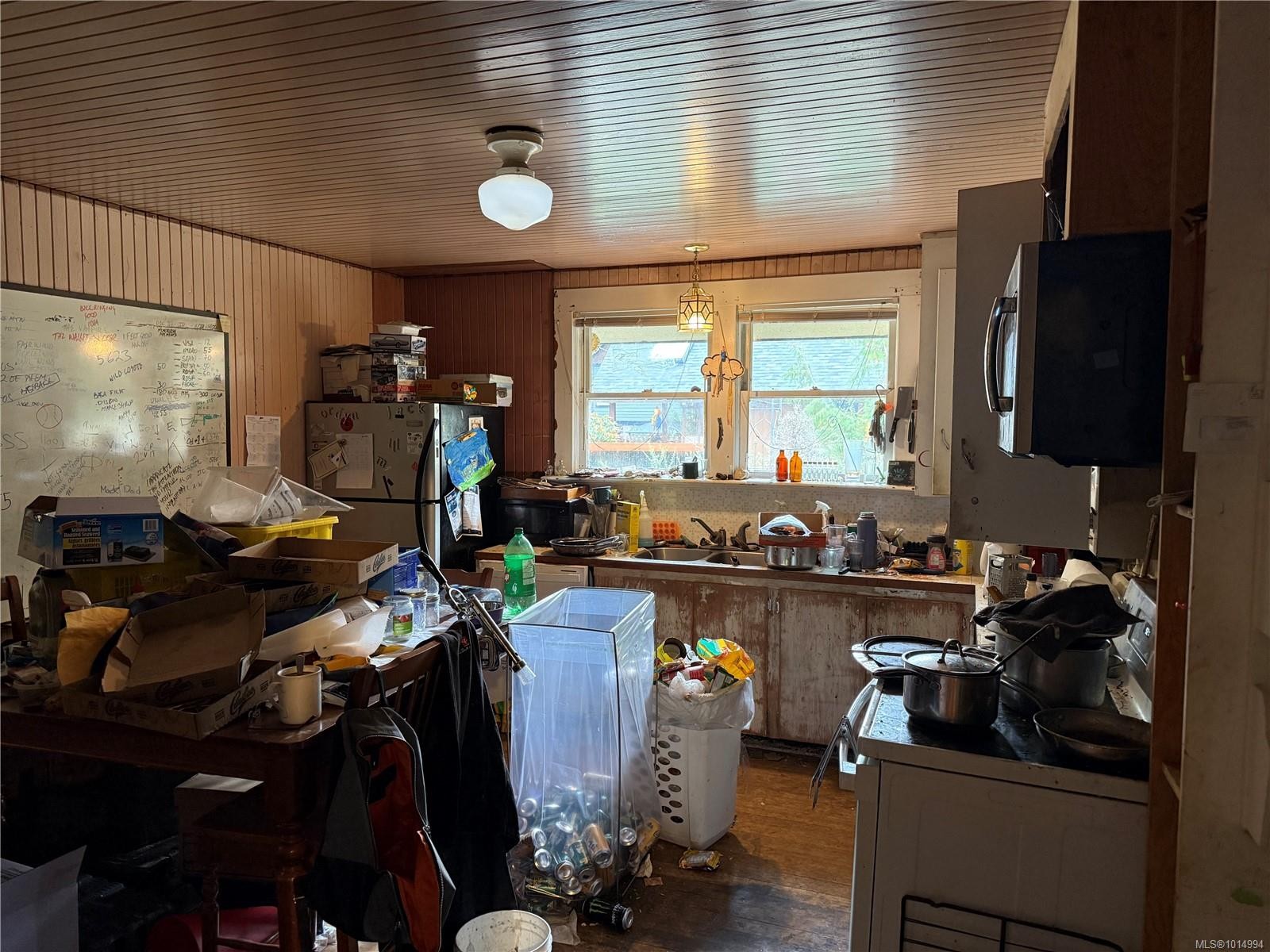 10667 Cedar Dr, Youbou, BC