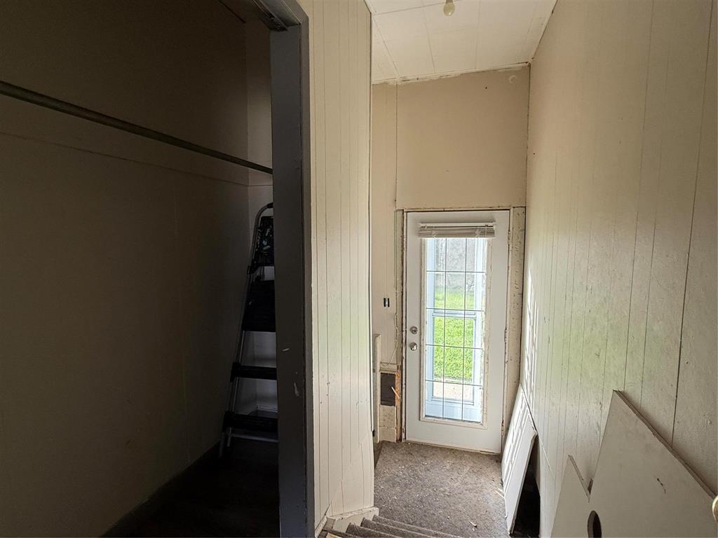 315 2Nd Avenue, Swan River, MB - Indoor Photo Showing Other Room