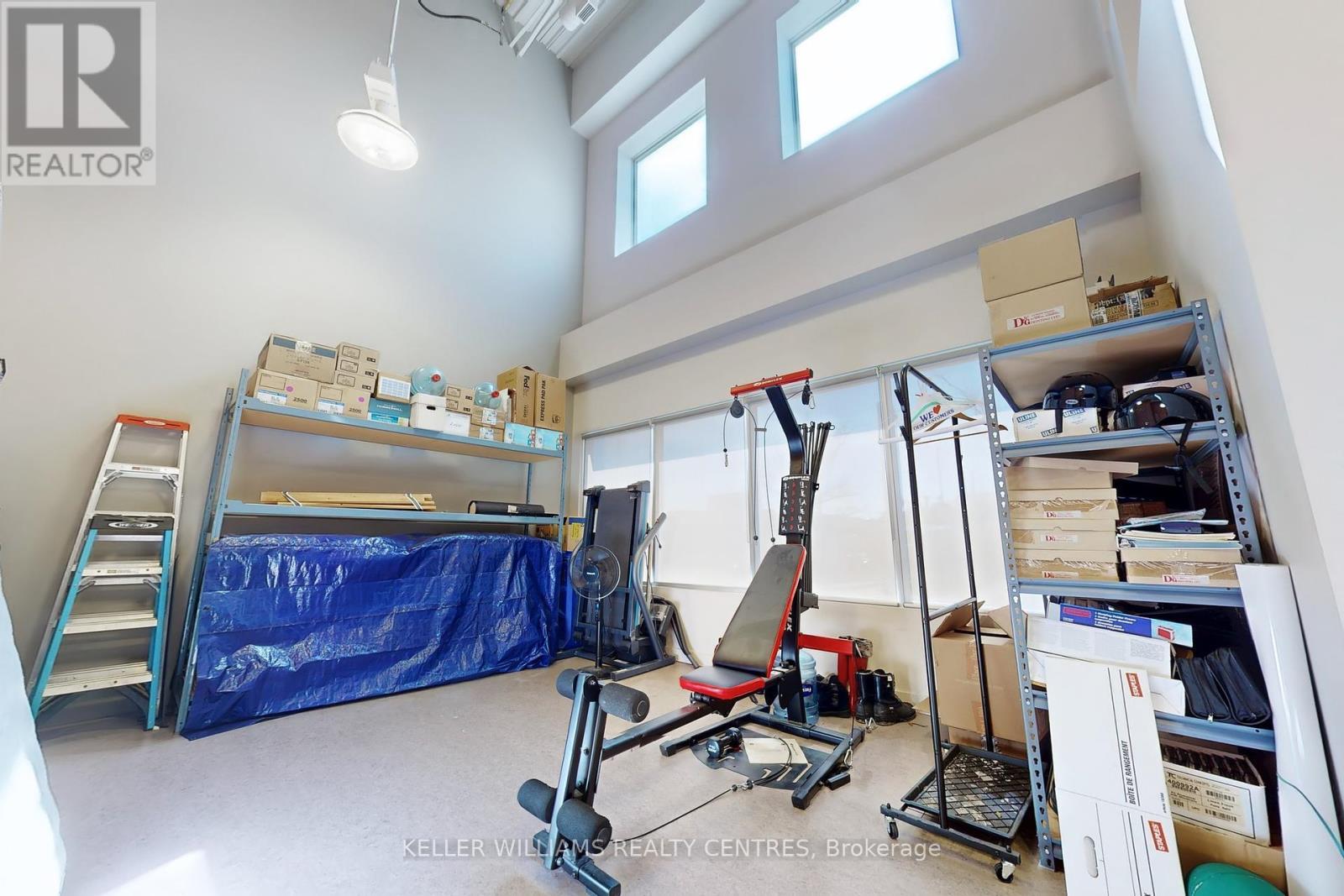 7 - 125 Don Hillock Drive, Aurora, ON