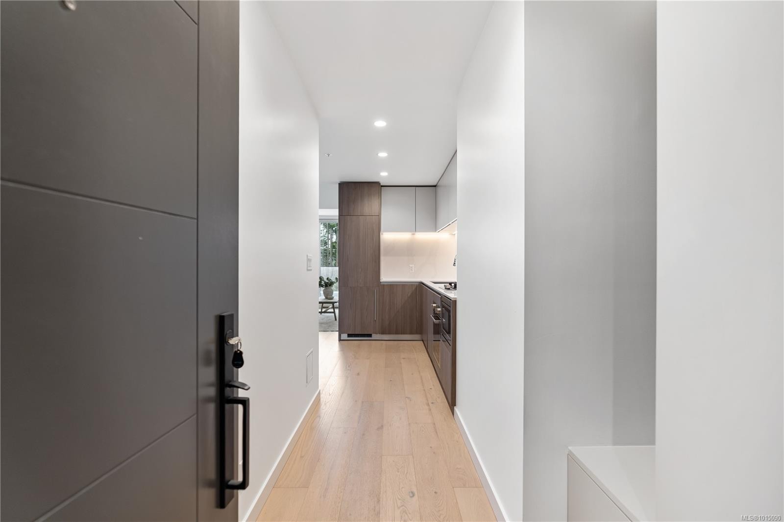 308-2000 Hannington Rd, Langford, BC - Indoor Photo Showing Other Room