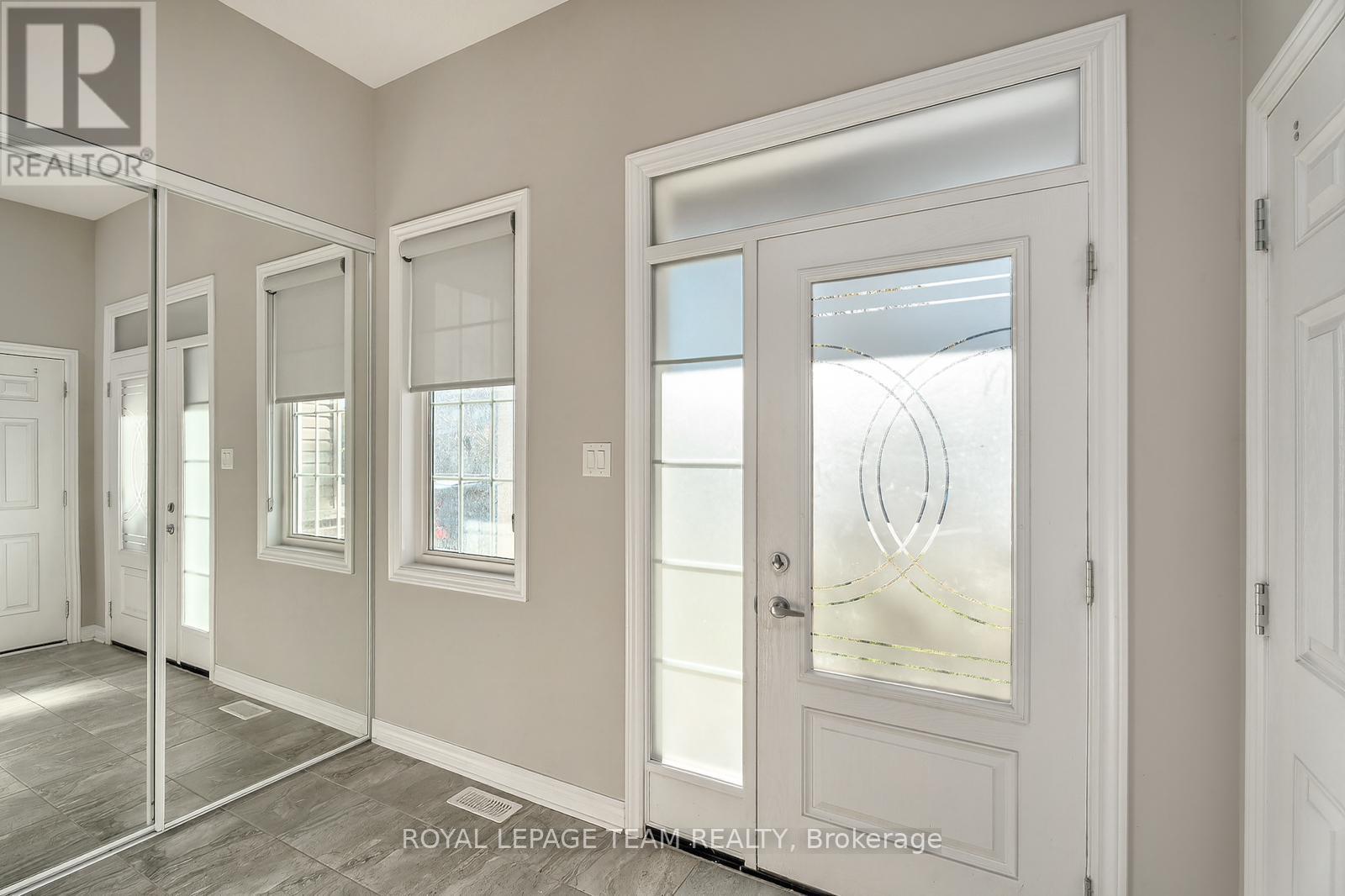 619 Geranium Walk, Ottawa, ON - Indoor Photo Showing Other Room