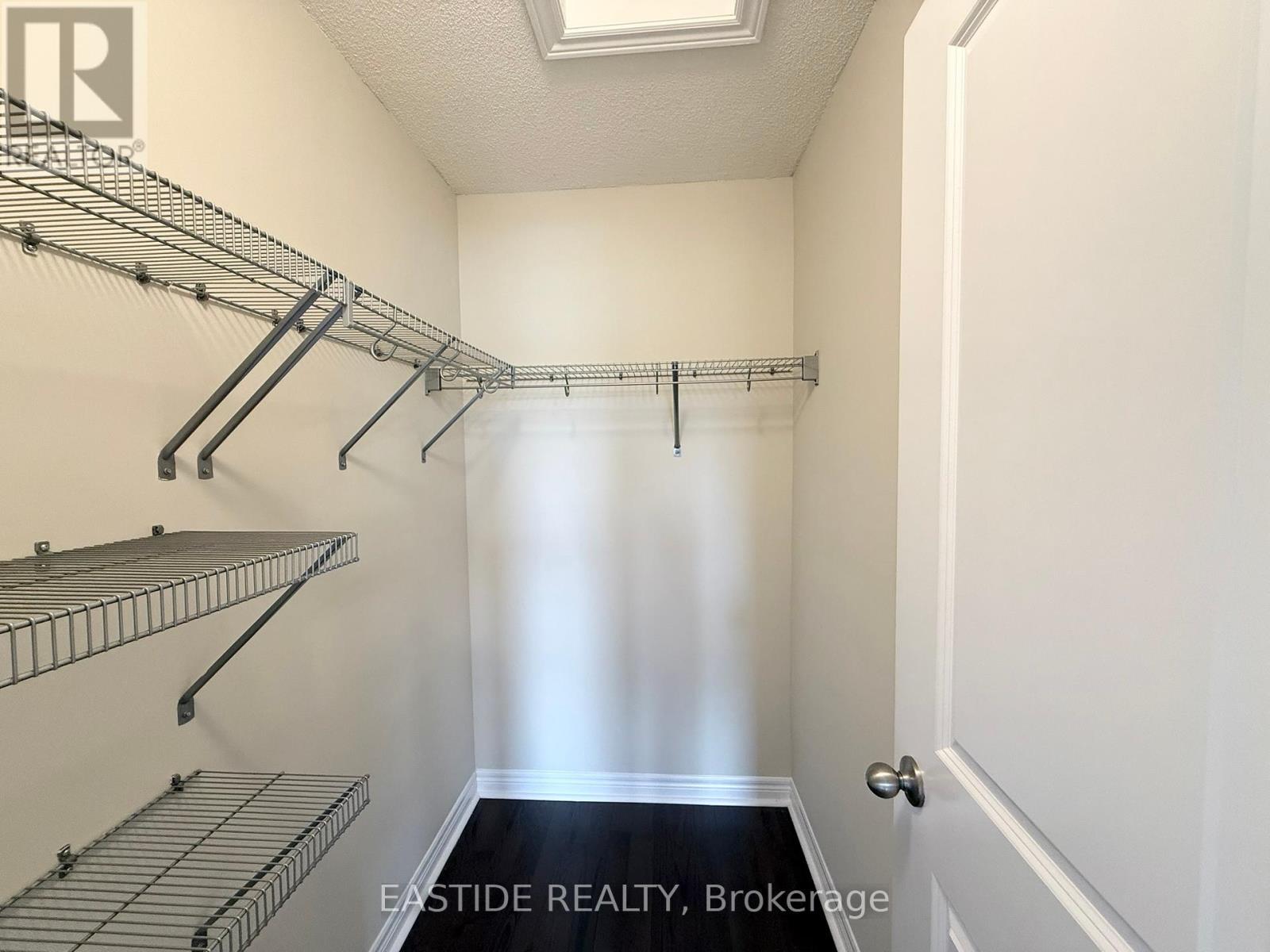 116 Finegan Circle, Brampton, ON - Indoor With Storage