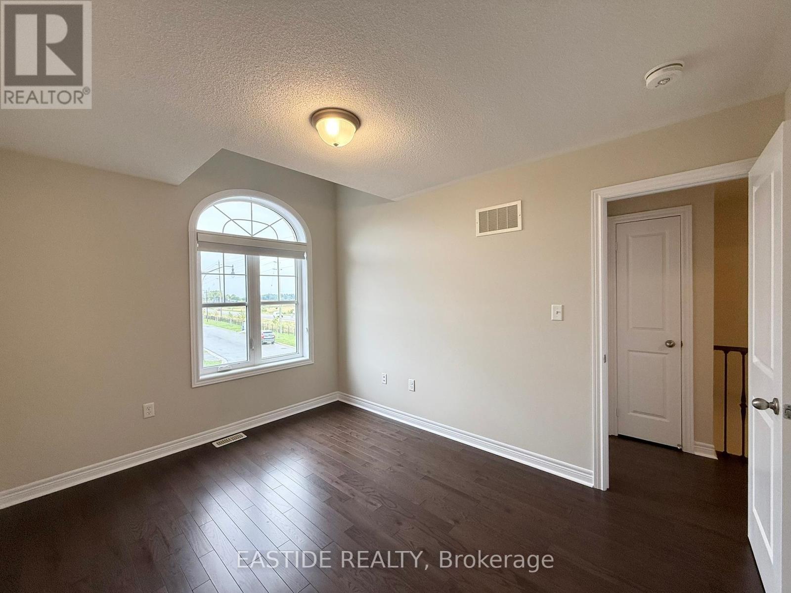 116 Finegan Circle, Brampton, ON - Indoor Photo Showing Other Room