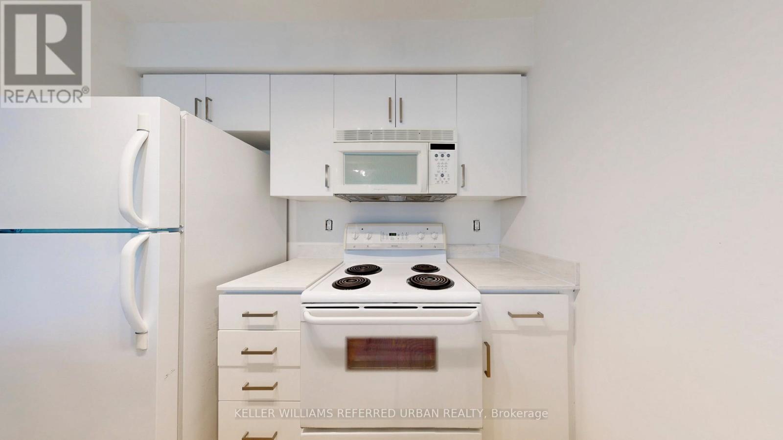 3508 - 397 Front Street W, Toronto, ON - Indoor Photo Showing Kitchen