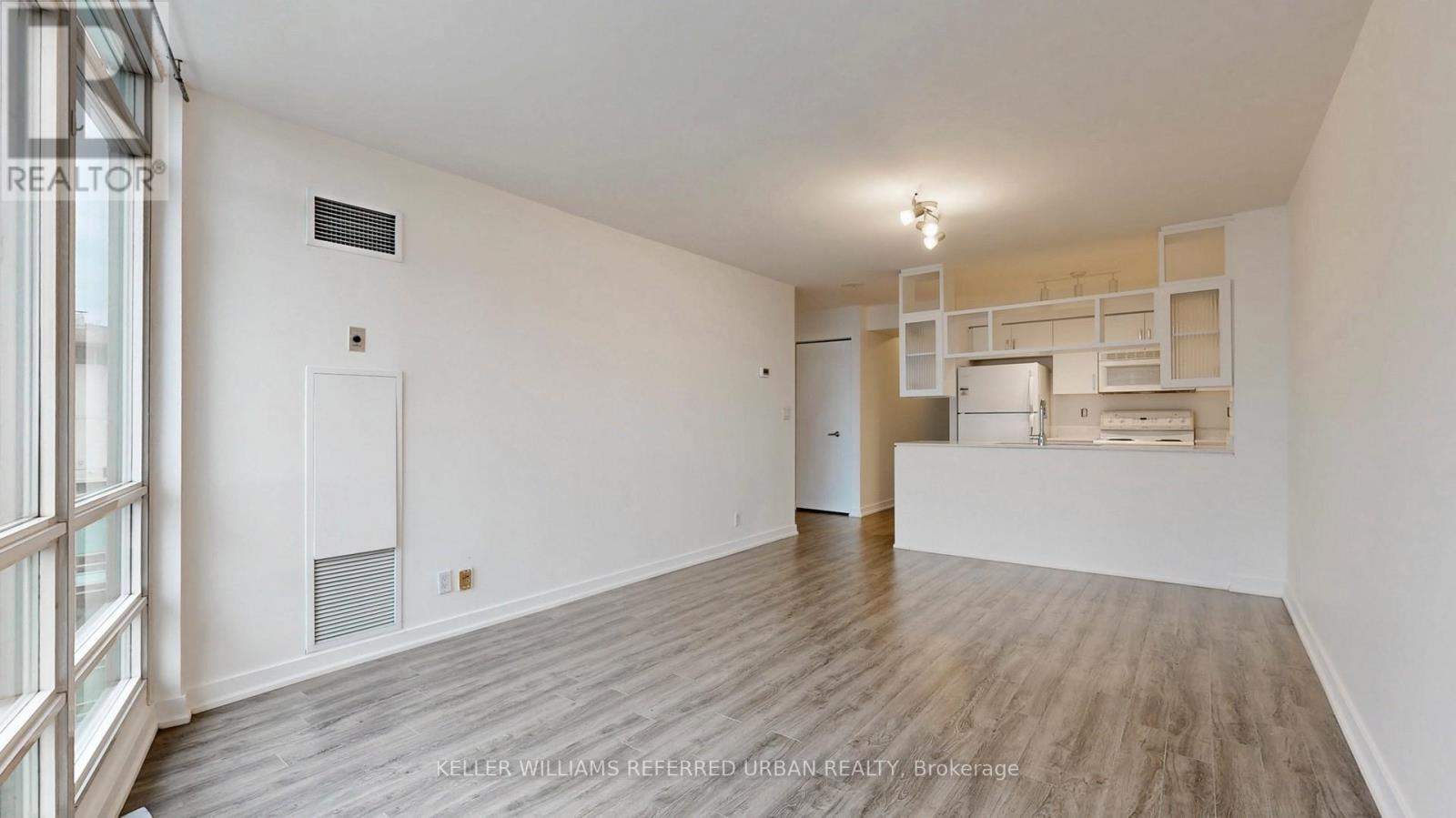 3508 - 397 Front Street W, Toronto, ON - Indoor