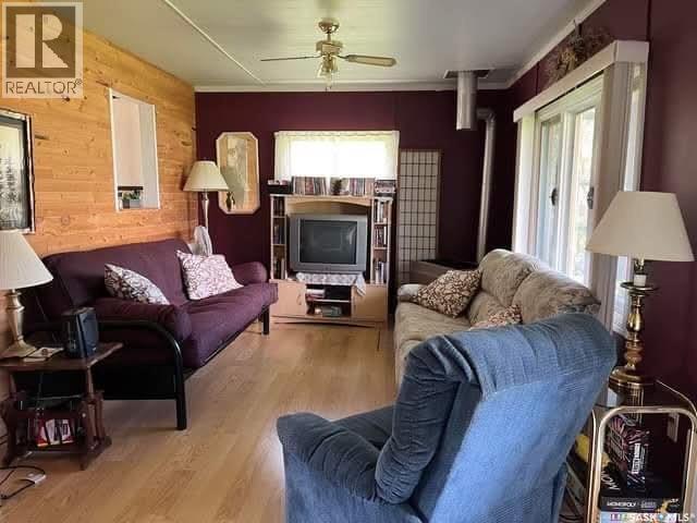 113 Foster Street, Lakeland Rm No. 521, SK - Indoor Photo Showing Living Room With Fireplace