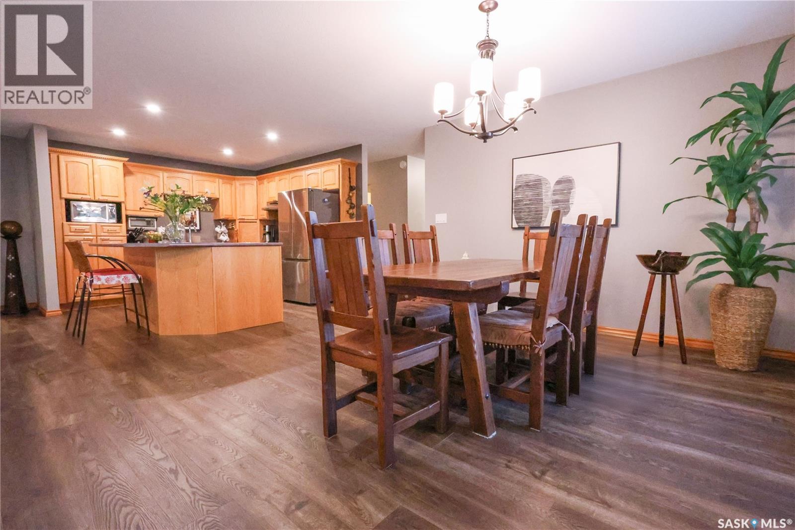 105 Crestview Drive, Lakeland Rm No. 521, SK - Indoor Photo Showing Dining Room