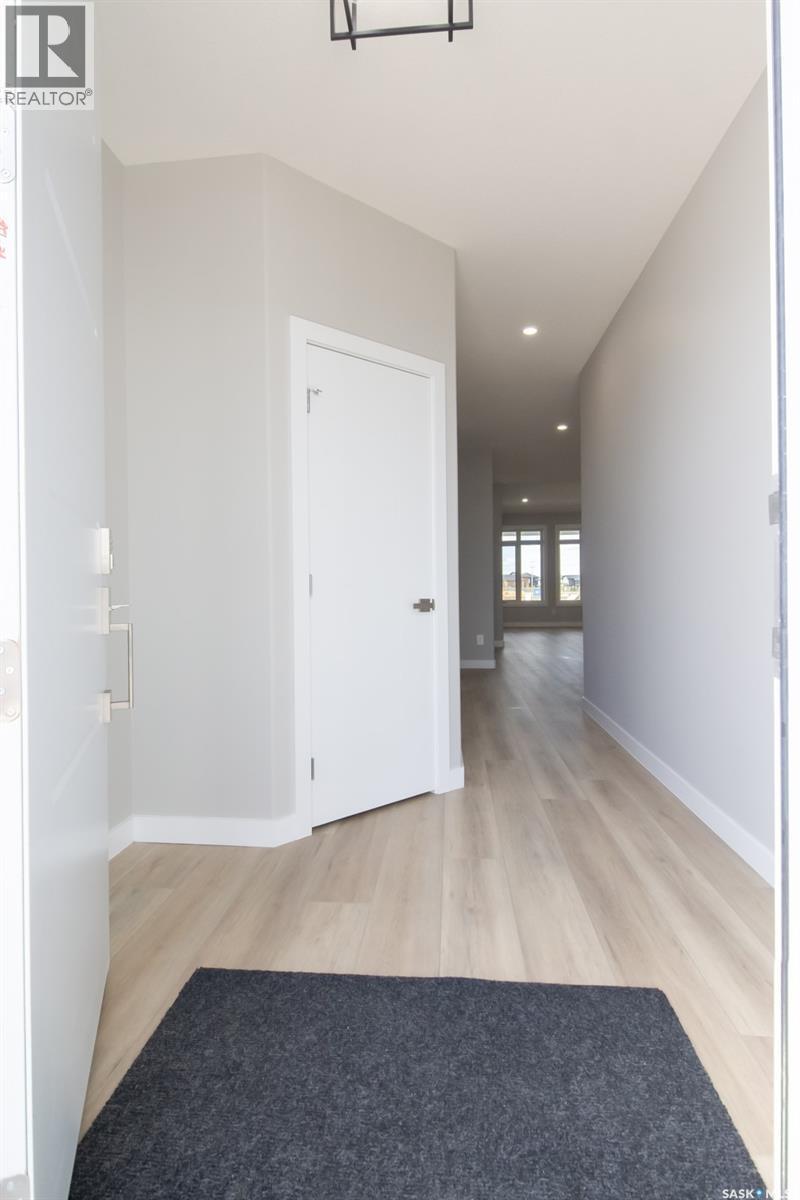 423 Sharma Crescent, Saskatoon, SK - Indoor Photo Showing Other Room
