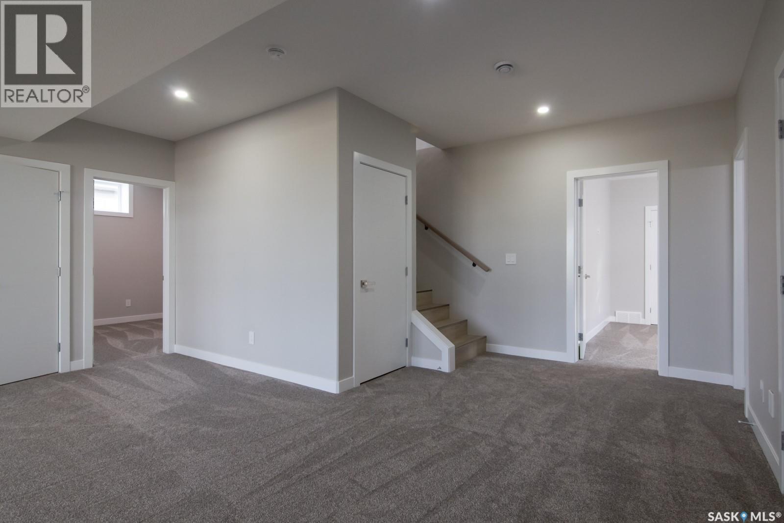 423 Sharma Crescent, Saskatoon, SK - Indoor Photo Showing Other Room