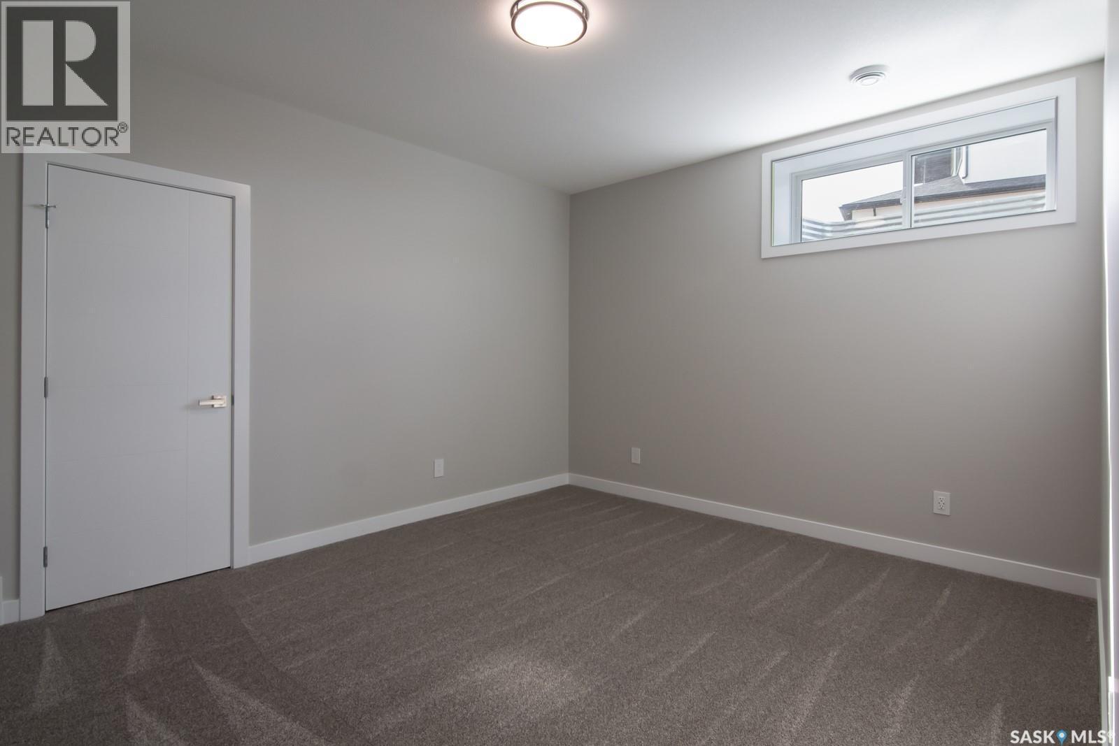 423 Sharma Crescent, Saskatoon, SK - Indoor Photo Showing Other Room