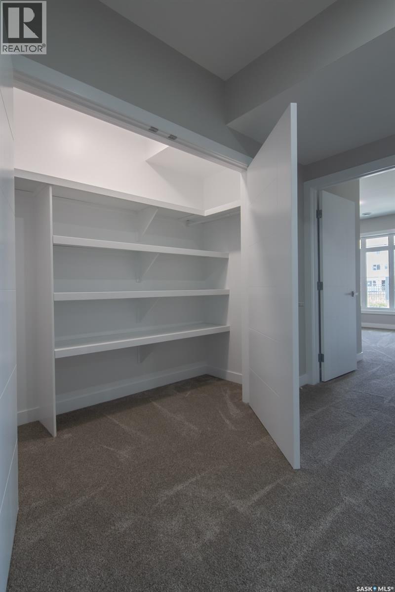 423 Sharma Crescent, Saskatoon, SK - Indoor