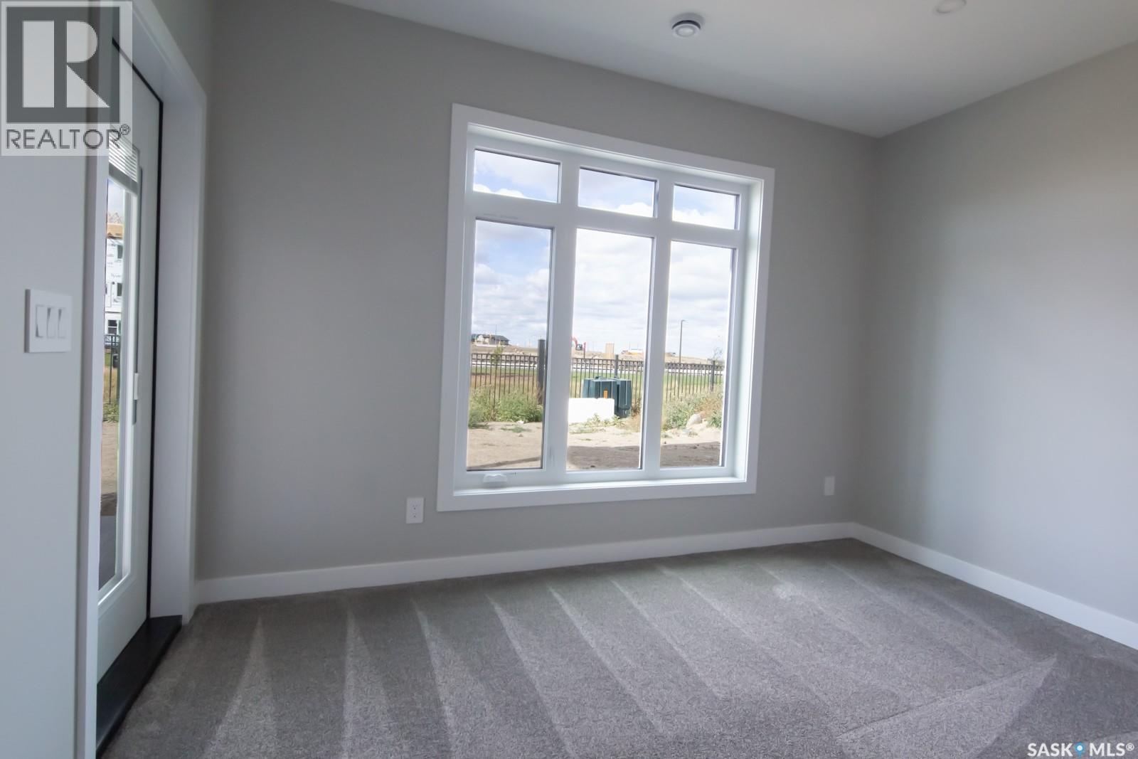 423 Sharma Crescent, Saskatoon, SK - Indoor Photo Showing Other Room