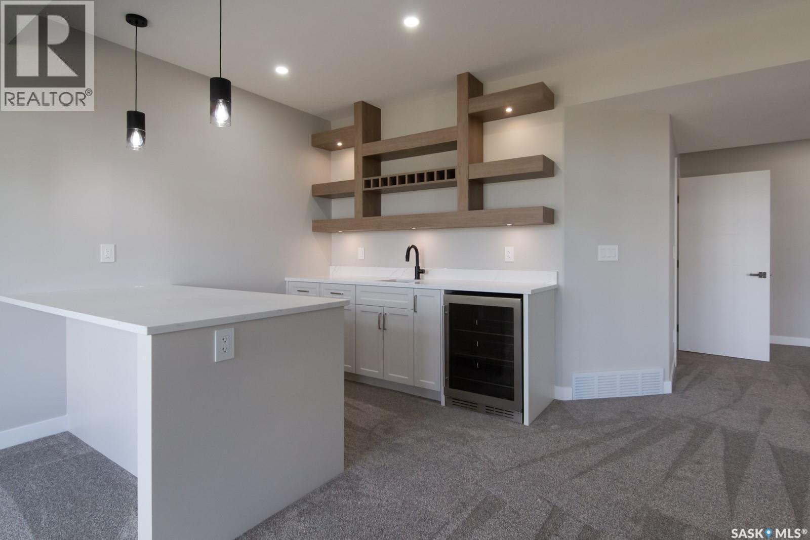 423 Sharma Crescent, Saskatoon, SK - Indoor