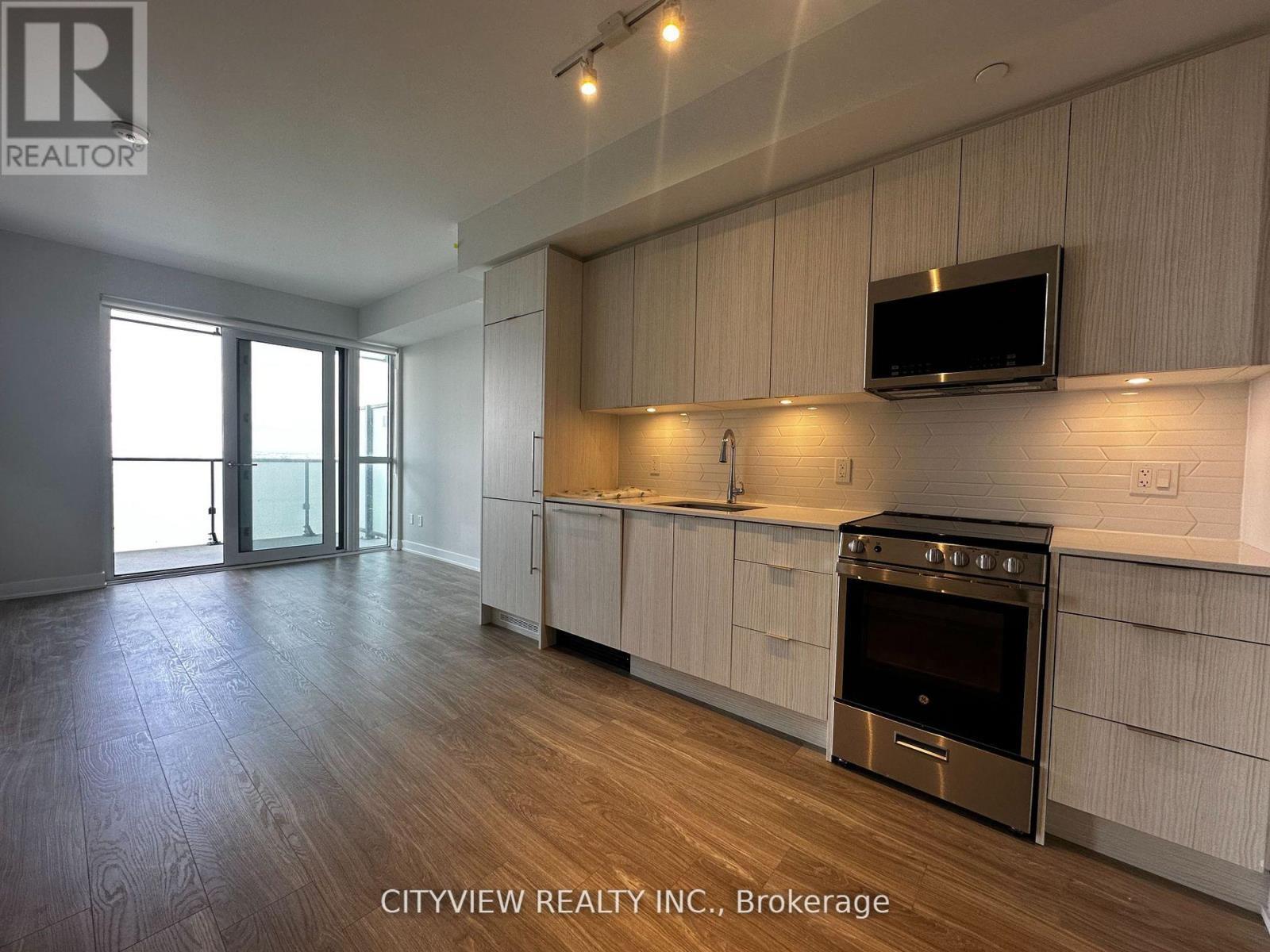 1809 - 430 Square One Drive, Mississauga, ON - Indoor Photo Showing Kitchen