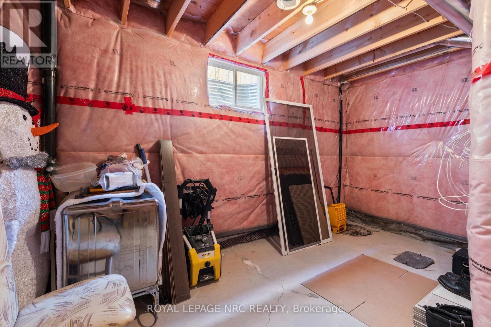 6058 Ernest Crescent, Niagara Falls, ON - Indoor