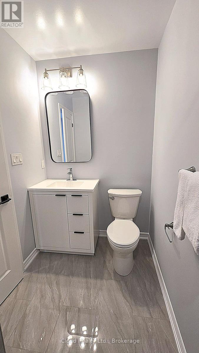 43 Mantello Drive, Toronto, ON - Indoor Photo Showing Bathroom
