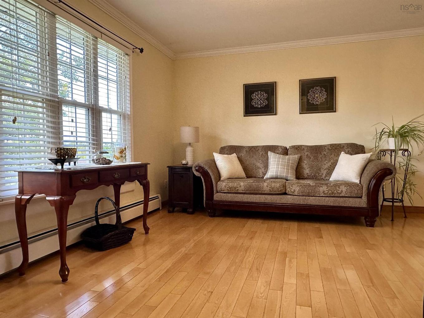 756 Forsythe Street, New Waterford, NS