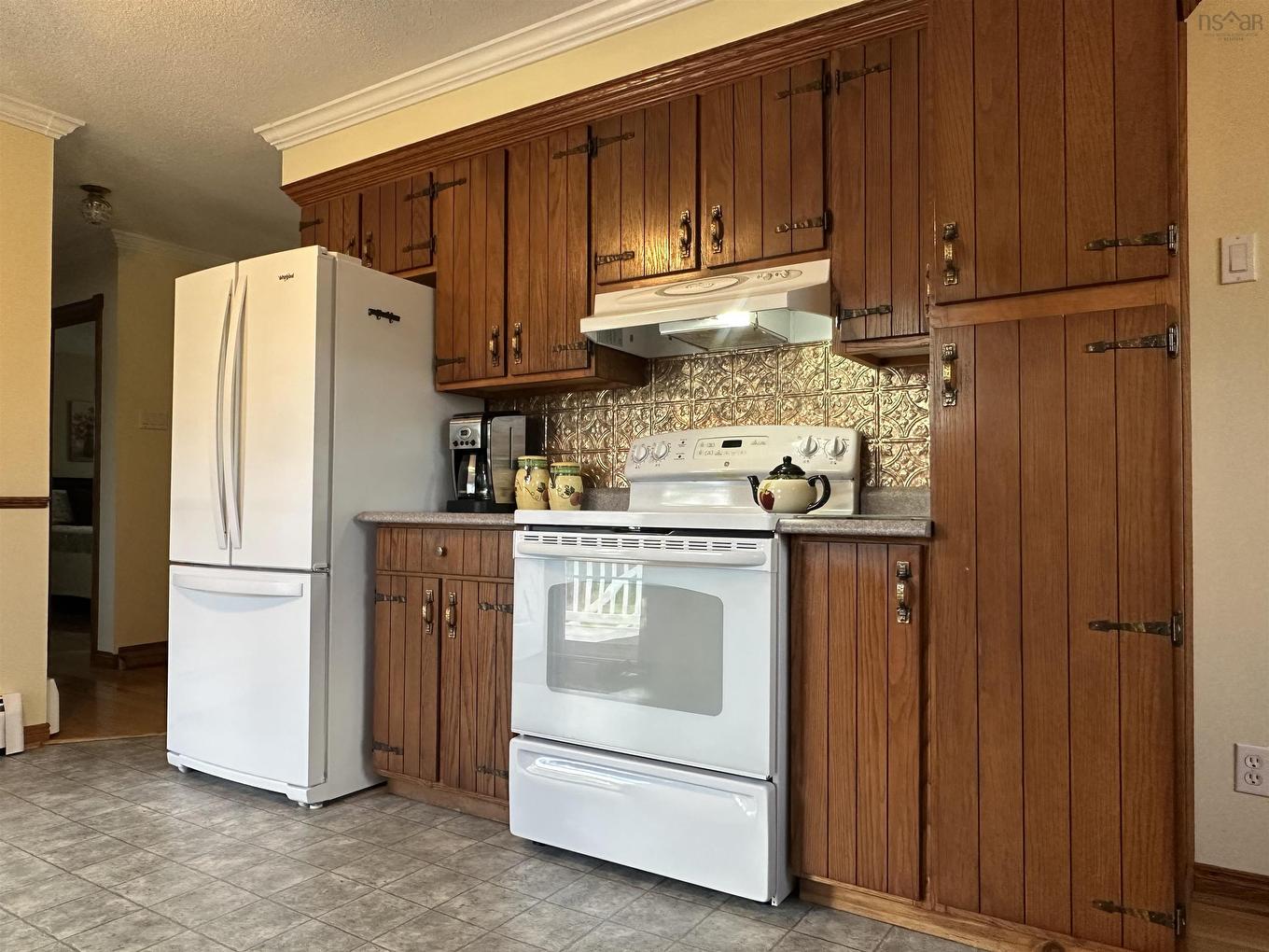 756 Forsythe Street, New Waterford, NS