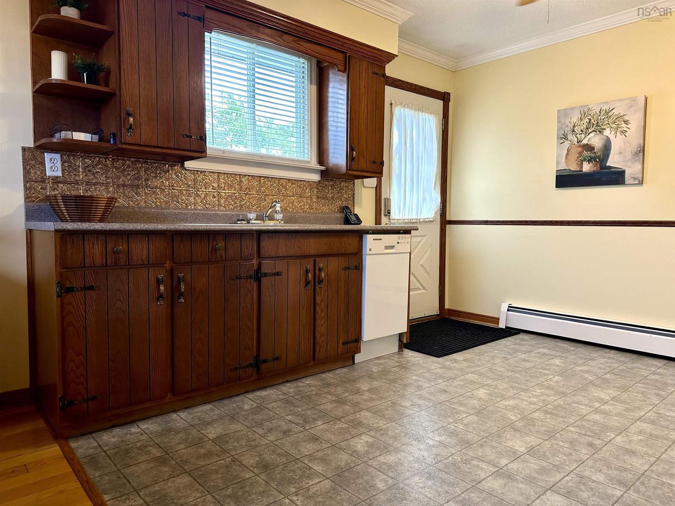 756 Forsythe Street, New Waterford, NS