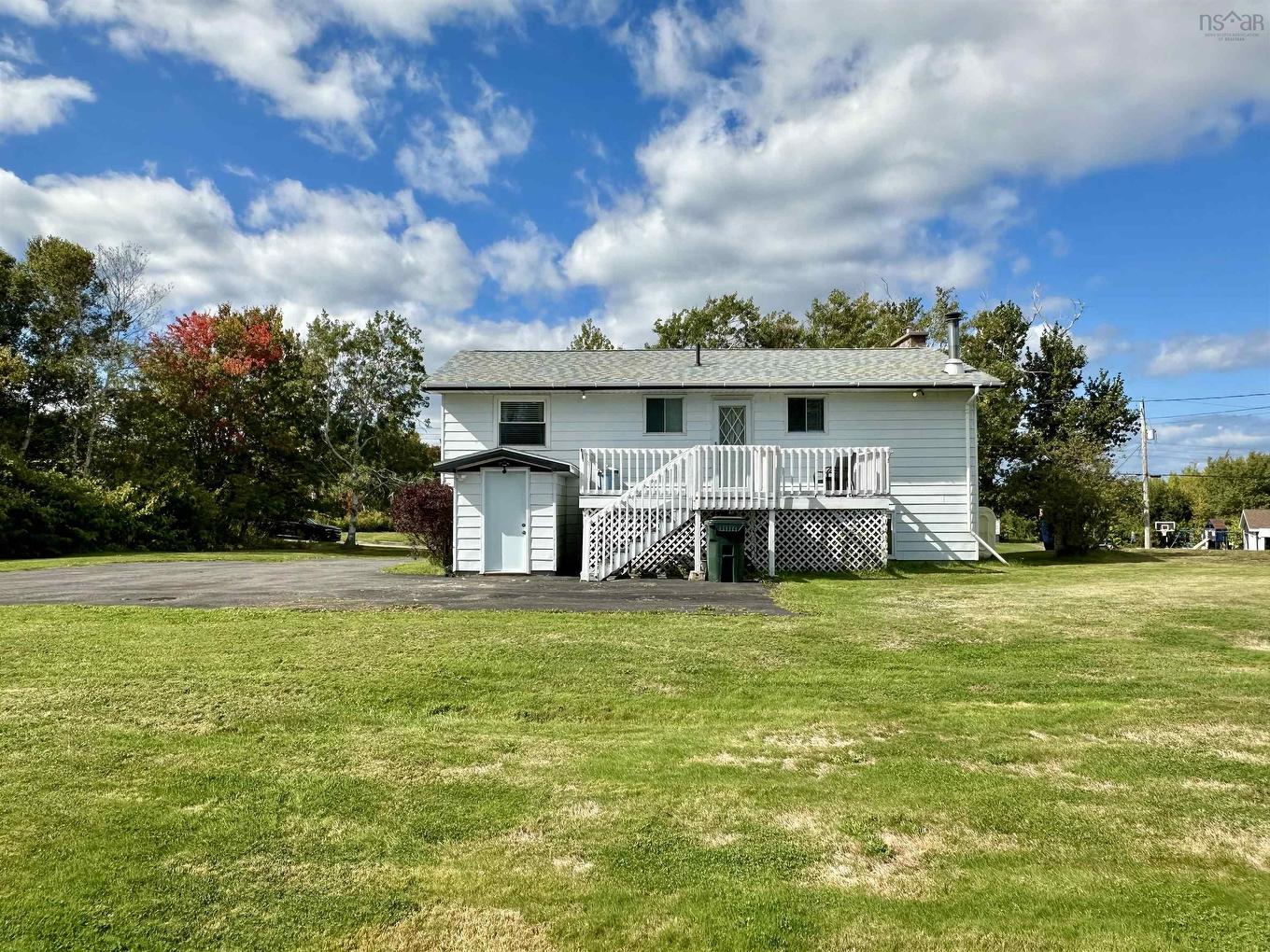 756 Forsythe Street, New Waterford, NS